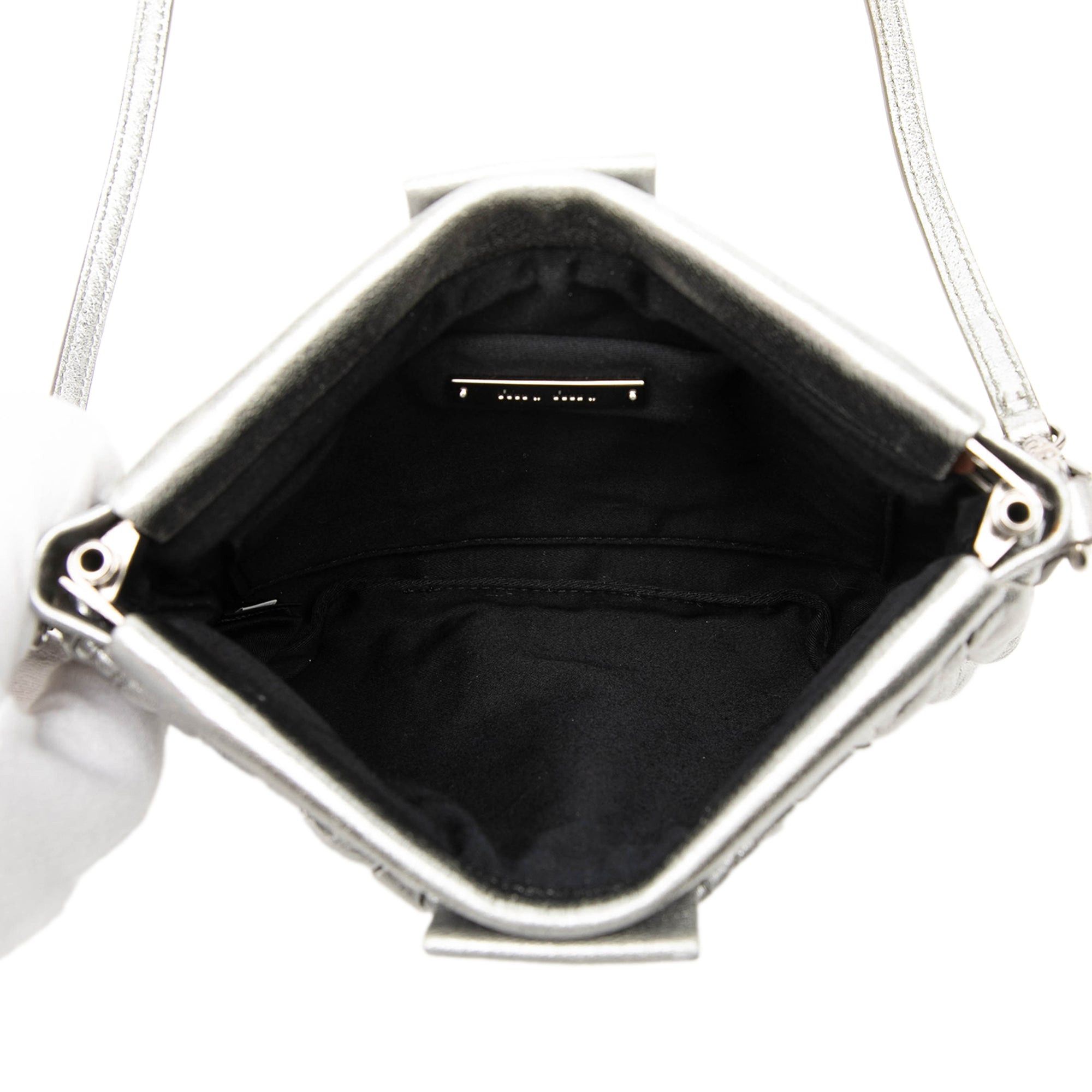 Miu Miu Matelasse Metallic Nappa Frame Clutch with Strap Size ONE SIZE - 4 Thumbnail