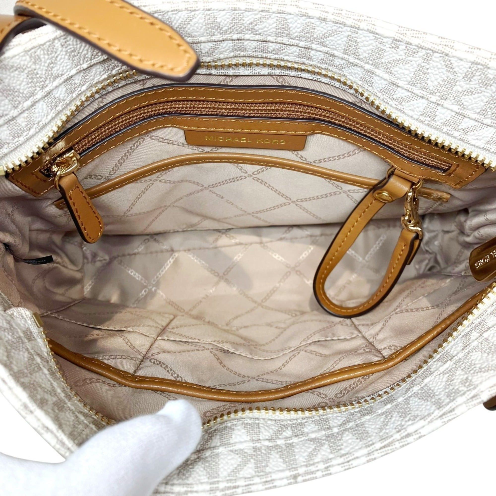 Michael Kors Michael Kors Jet Set Travel Large Logo Messenger Shoulder Bag MK Signature PVC Leather 30H6GTVM3V Size ONE SIZE - 8 Thumbnail