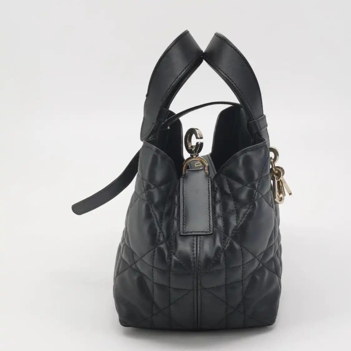 Dior DIOR Toujours Small black cowhide leather rattan plaid handbag Size ONE SIZE - 2 Thumbnail