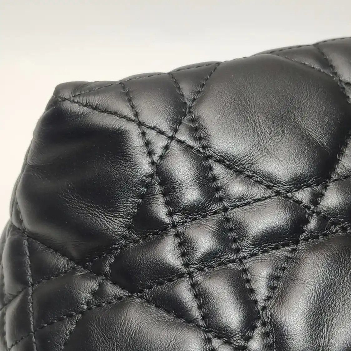 Dior DIOR Toujours Small black cowhide leather rattan plaid handbag Size ONE SIZE - 17 Thumbnail