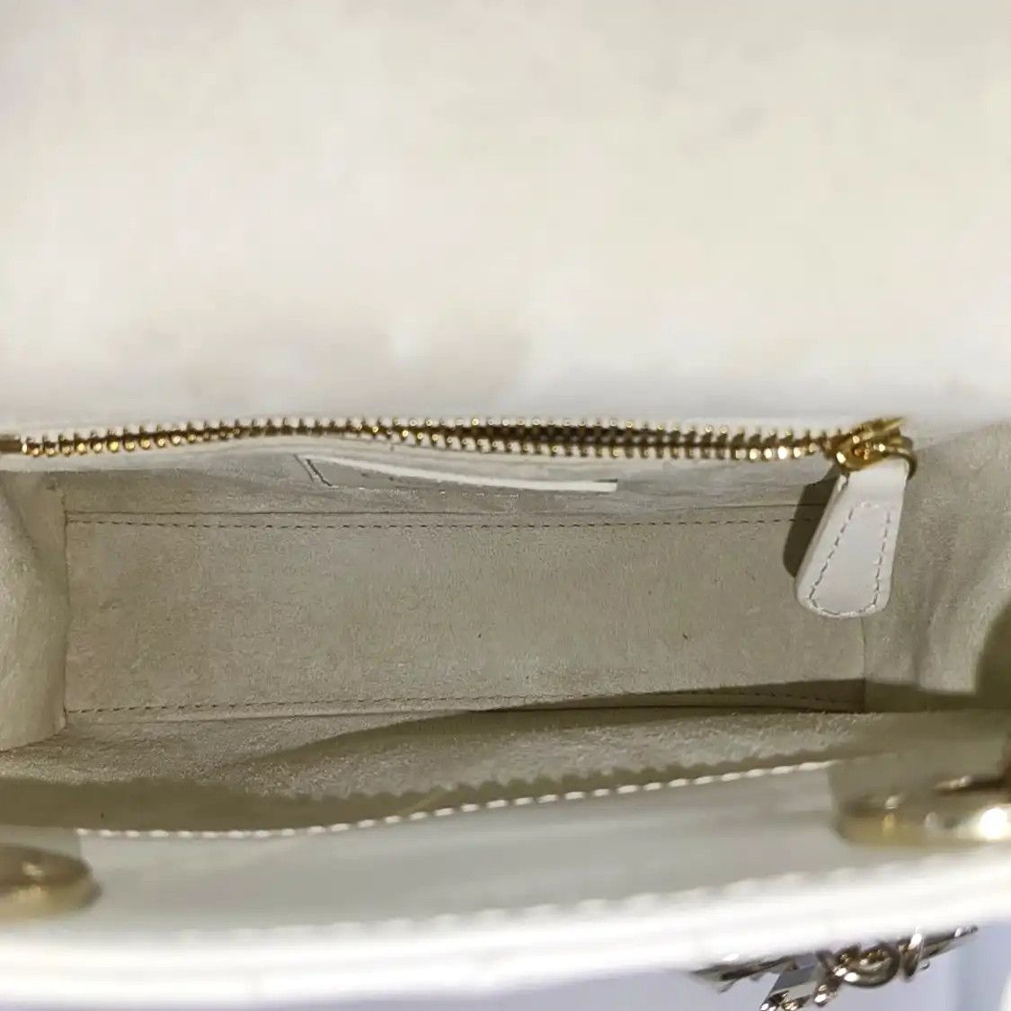 Dior DIOR Lady Dior mini white sheepskin rattan plaid quilted Lady mini shoulder bag Size ONE SIZE - 7 Thumbnail
