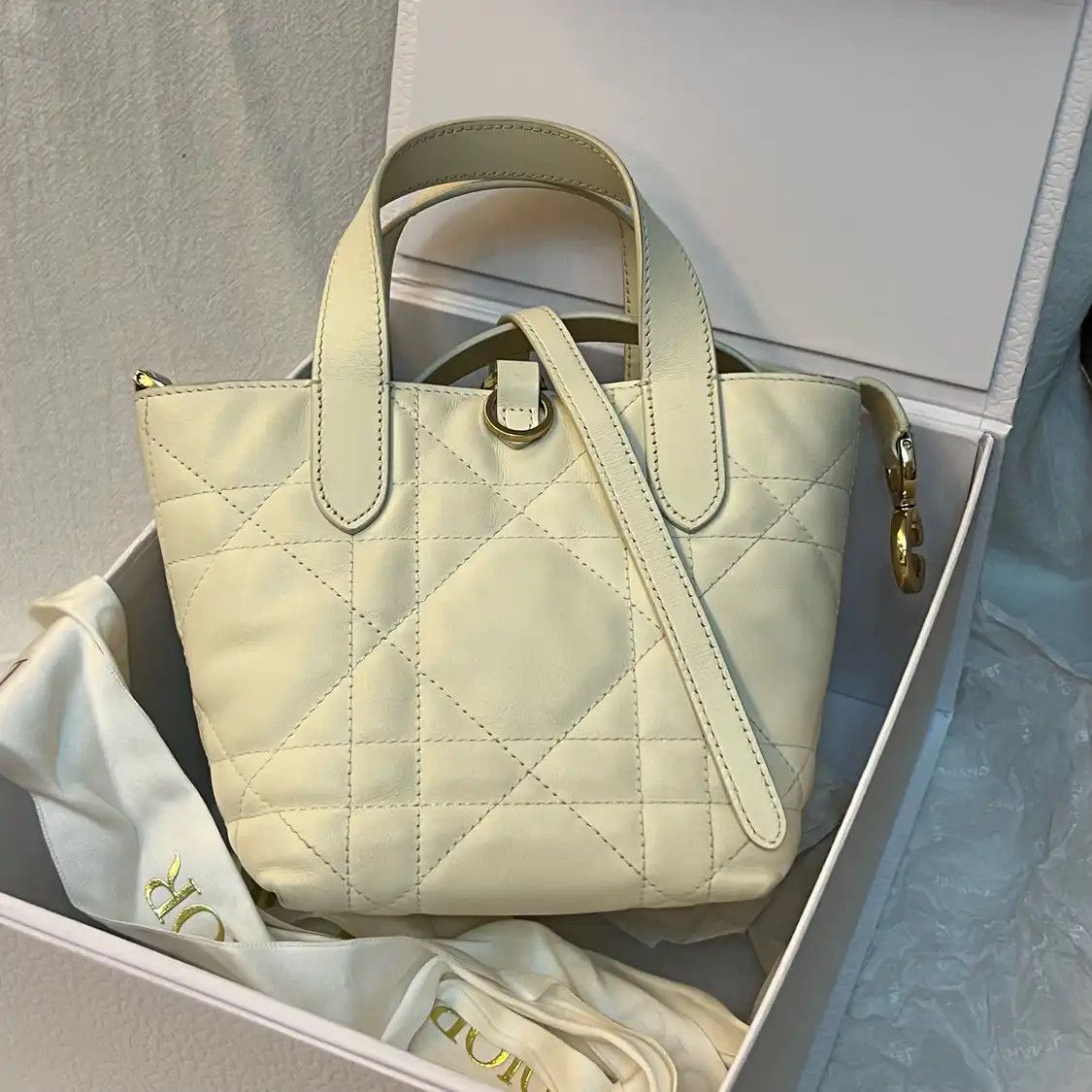 Dior DIOR Toujours Nano creamcowhide leather rattan plaid quilted crossbody bag Size ONE SIZE - 4 Thumbnail