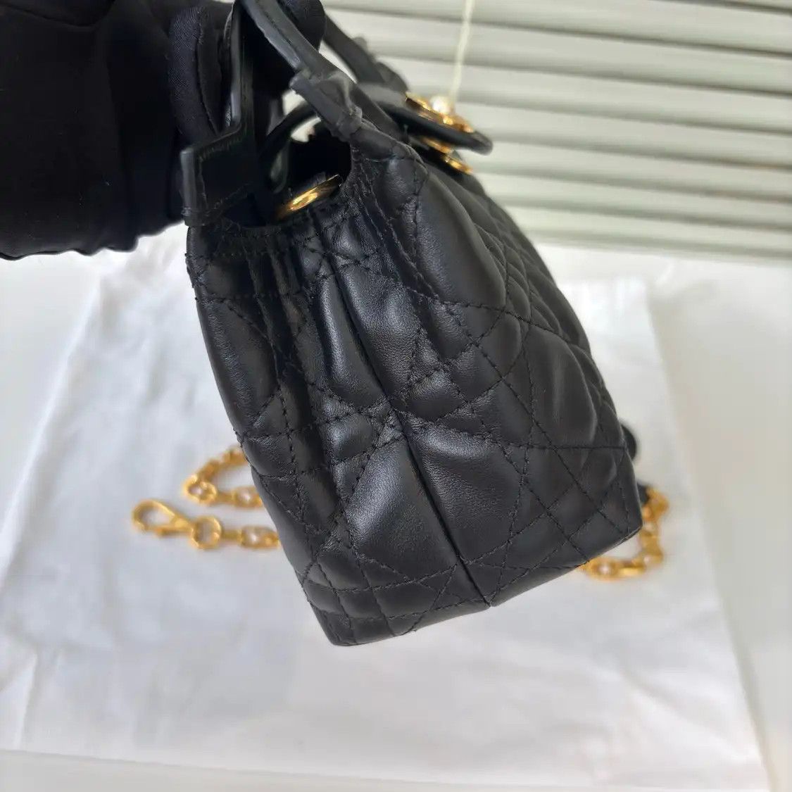 Dior DIOR Jolie Top Handle mini black sheepskin rattan plaid quilted handbag detachab Size ONE SIZE - 4 Thumbnail