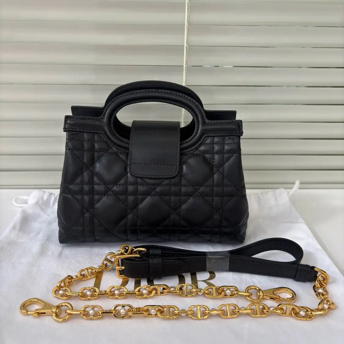 Dior DIOR Jolie Top Handle mini black sheepskin rattan plaid quilted handbag detachab Size ONE SIZE - 2 Thumbnail