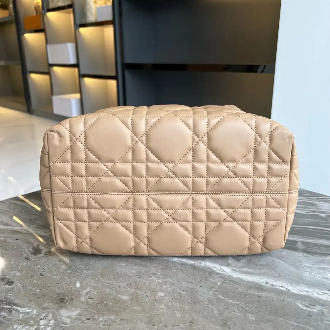 Dior DIOR Toujours Medium gold cowhide leather rattan plaid quilted handbag Size ONE SIZE - 5 Thumbnail
