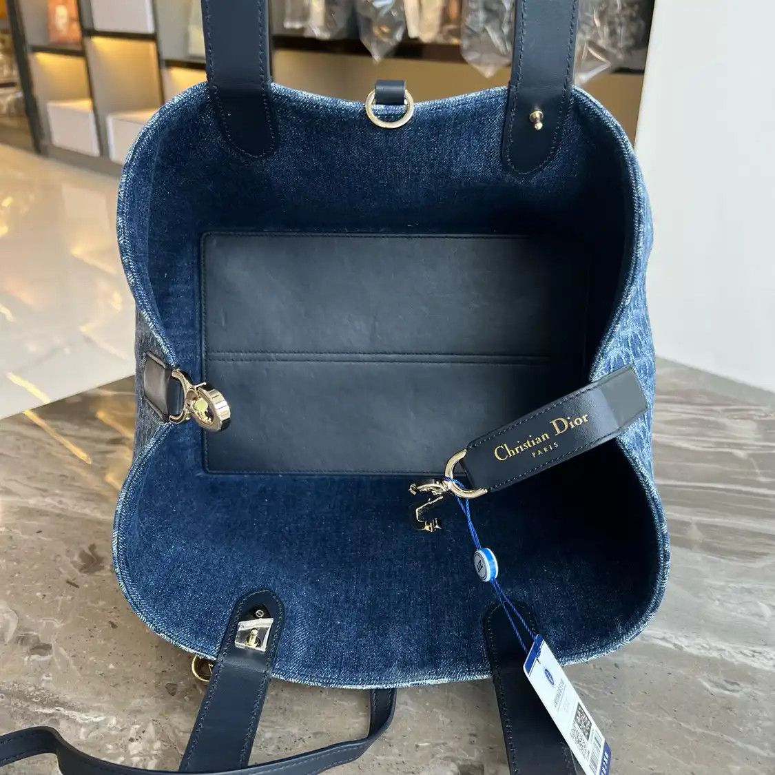 Dior DIOR Toujours Medium blue denim jacquard handbag Size ONE SIZE - 6 Thumbnail