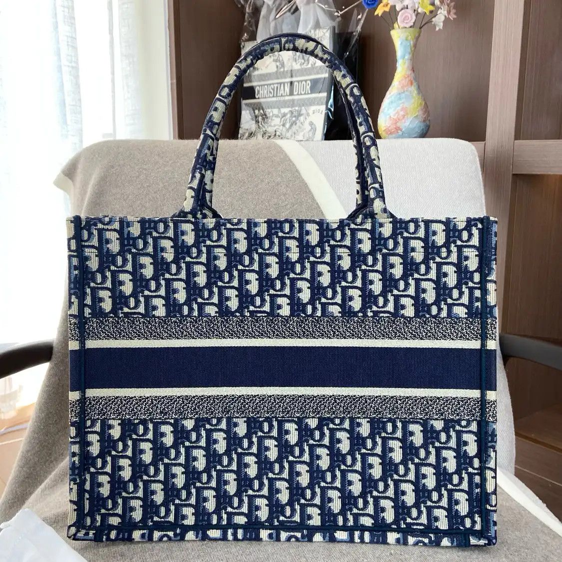 Dior DIOR Book Tote Medium blue canvas monogram embroidery handbag Size ONE SIZE - 2 Thumbnail