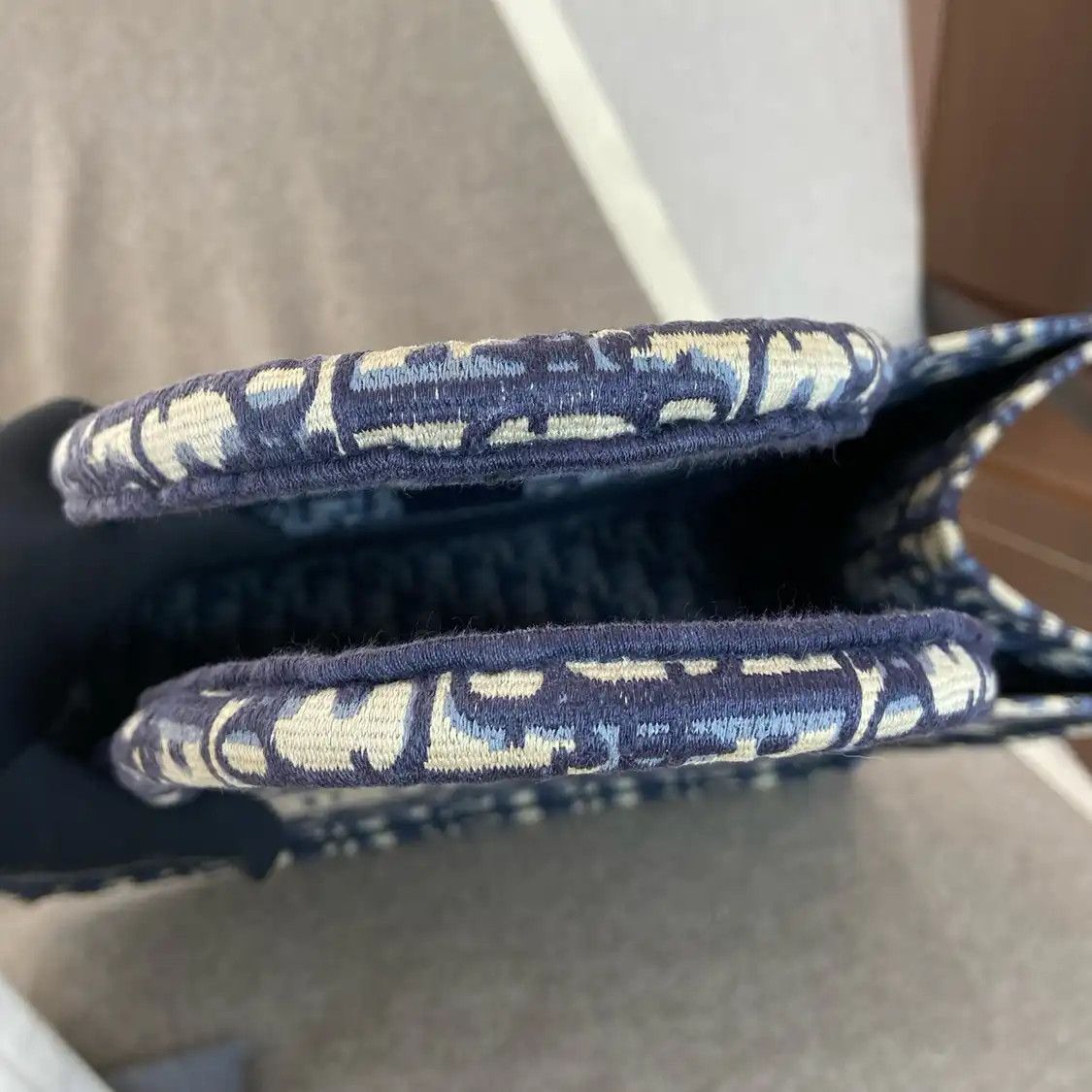 Dior DIOR Book Tote Medium blue canvas monogram embroidery handbag Size ONE SIZE - 5 Thumbnail
