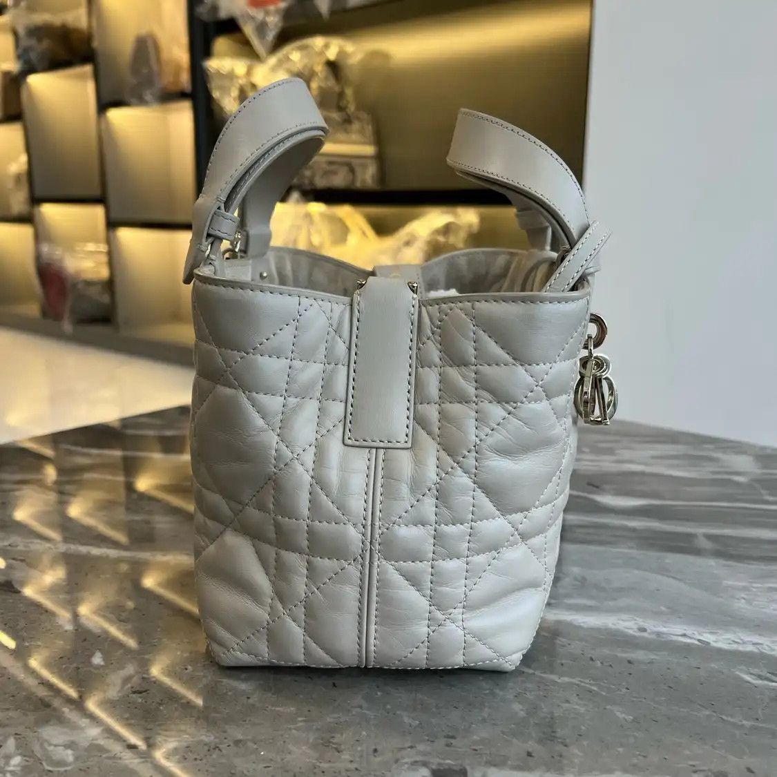 Dior DIOR Toujours Small beige cowhide leather rattan plaid quilted handbag Size ONE SIZE - 4 Thumbnail