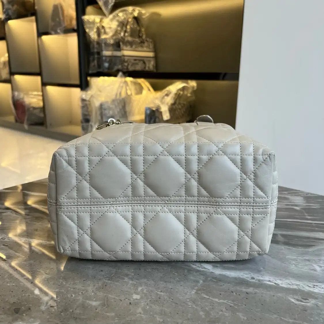 Dior DIOR Toujours Small beige cowhide leather rattan plaid quilted handbag Size ONE SIZE - 5 Thumbnail