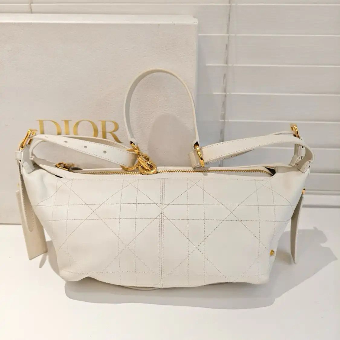 Dior DIOR D-Journey Small white cowhide leather rattan plaid quilted shoulder bag Size ONE SIZE - 4 Thumbnail