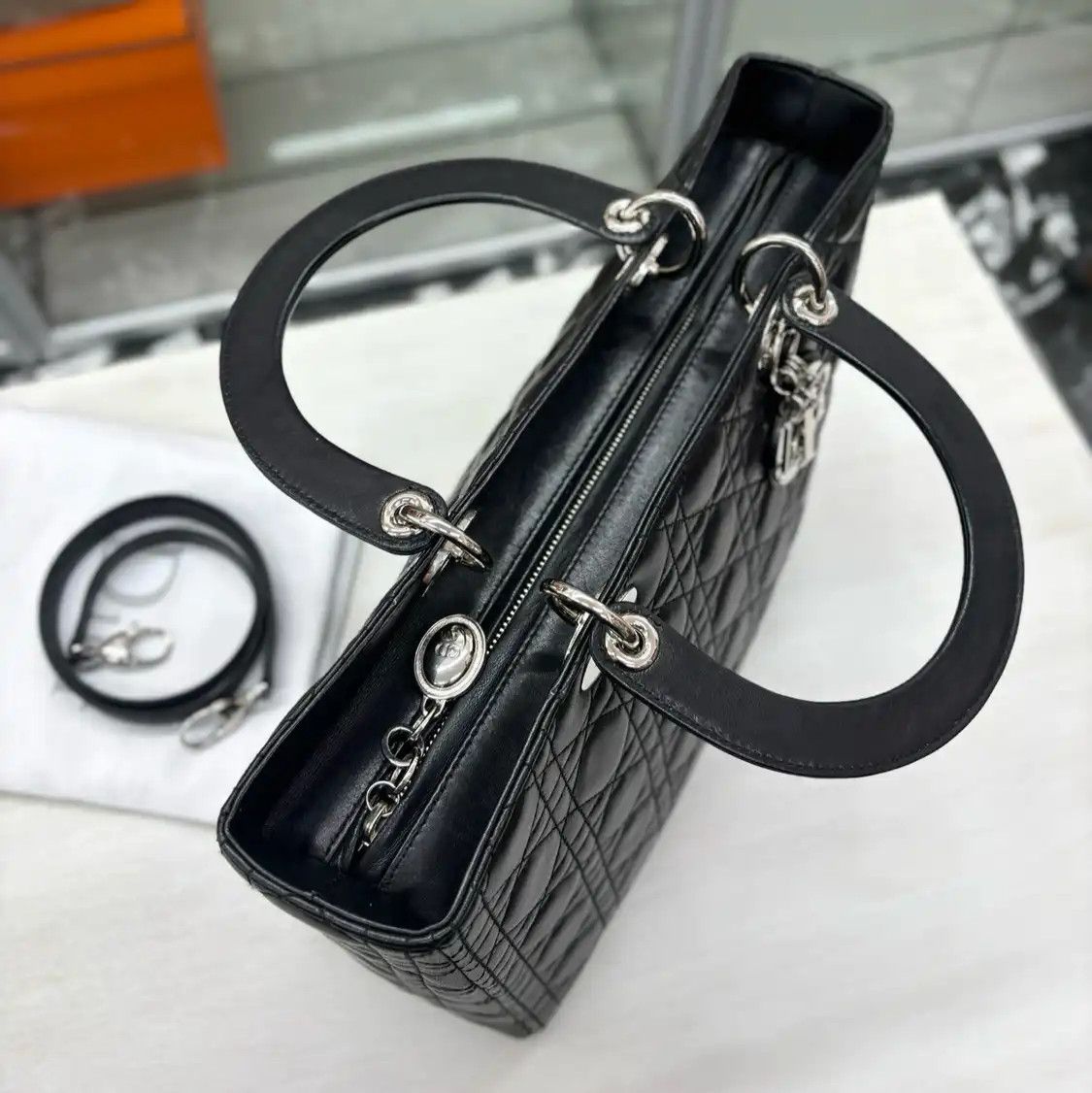 Dior DIOR Lady Dior Large black sheepskin rattan plaid quilted Lady Large crossbody b Size ONE SIZE - 7 Thumbnail