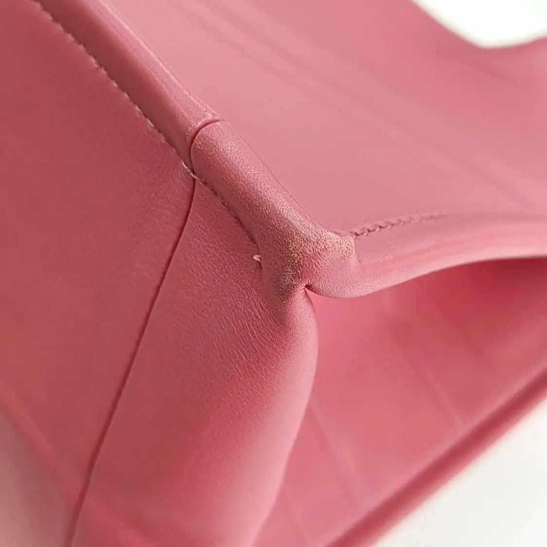 Dior DIOR Book Tote Medium pink cowhide leather embossed handbag Size ONE SIZE - 9 Thumbnail