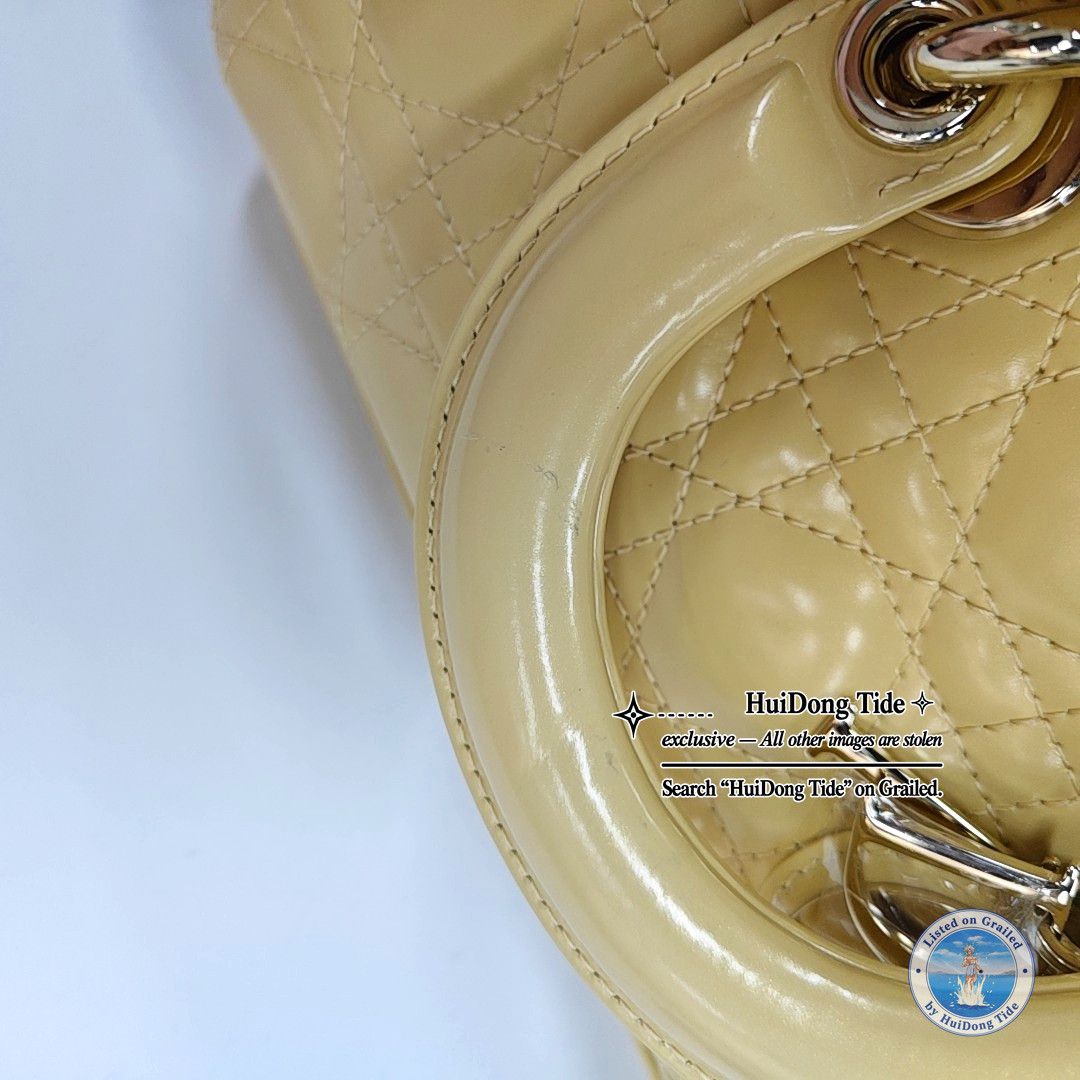Dior Dior Lady D-Joy Patent Leather Quilted Handbag Size One Size Size ONE SIZE - 9 Thumbnail