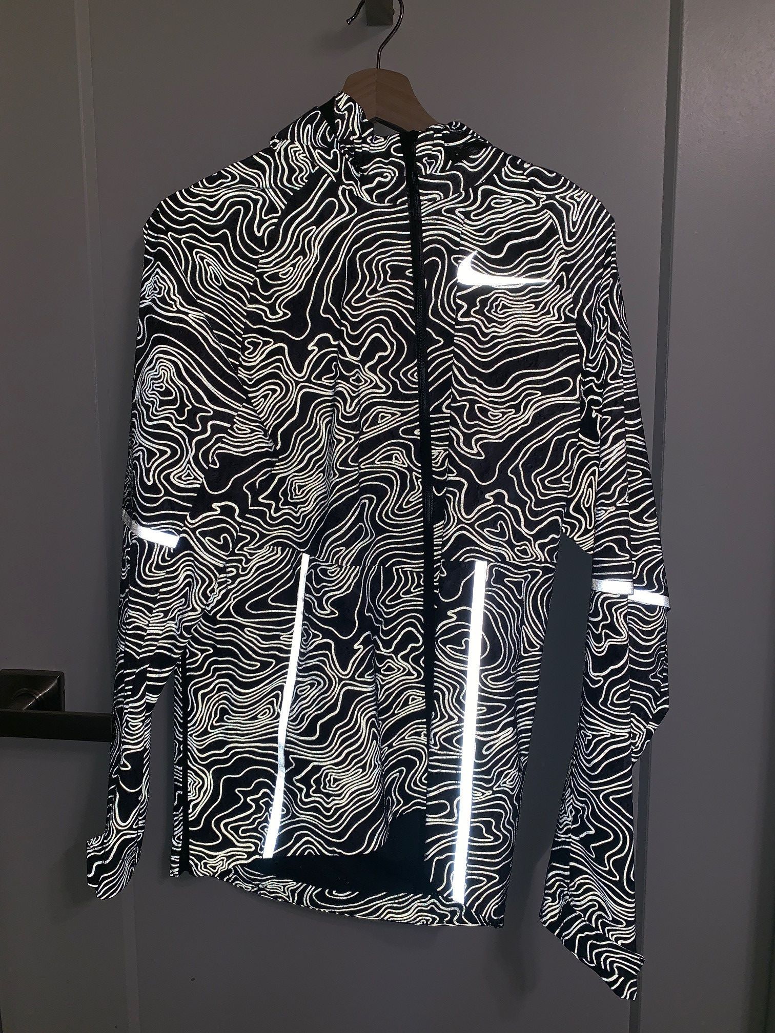 Nike Zonal AeroShield Energy Solstice Running Jacket Grailed