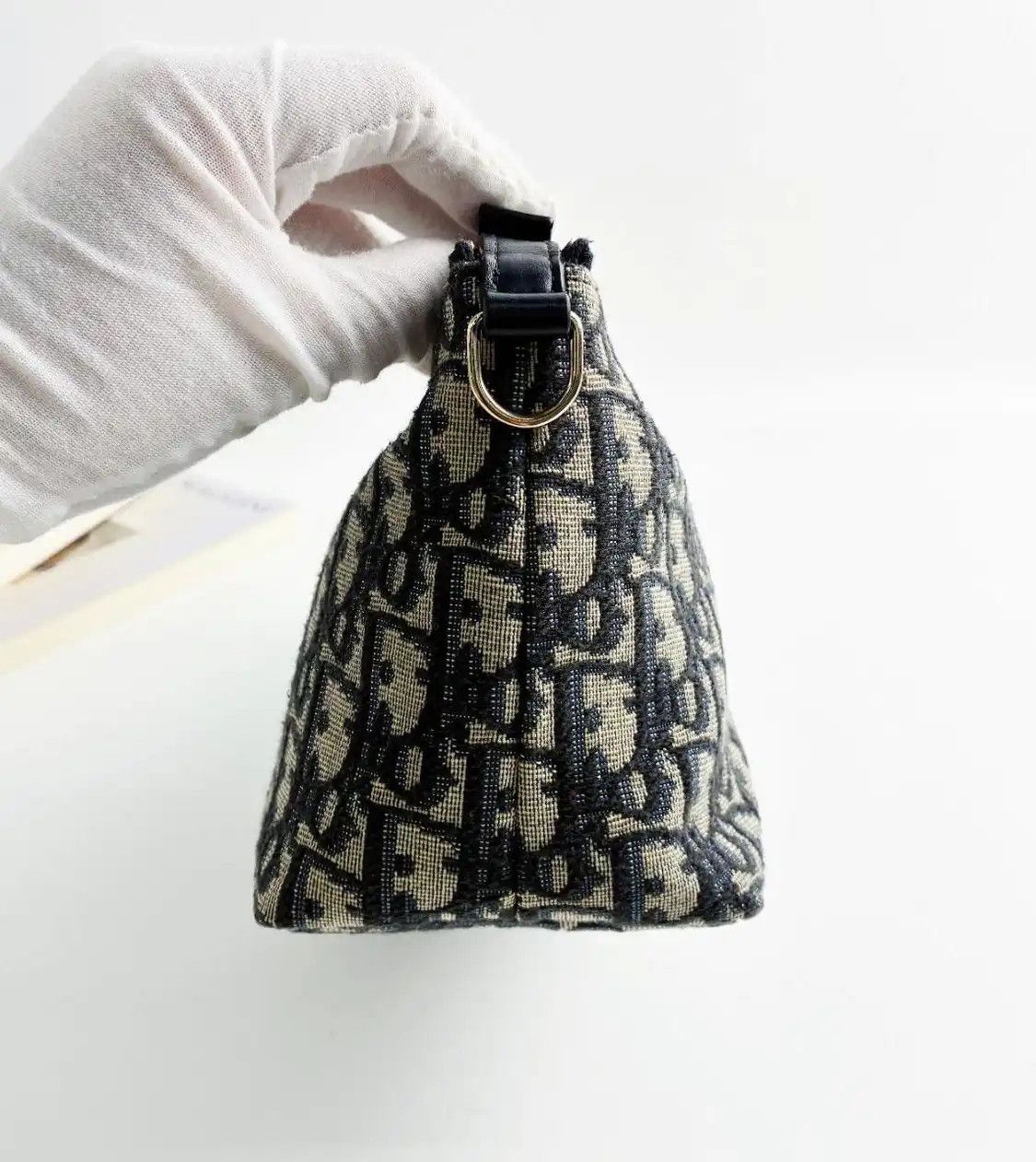 Dior DIOR Diortravel Nomad Medium beige canvas monogram jacquard Nomad bag handbag Size ONE SIZE - 3 Thumbnail