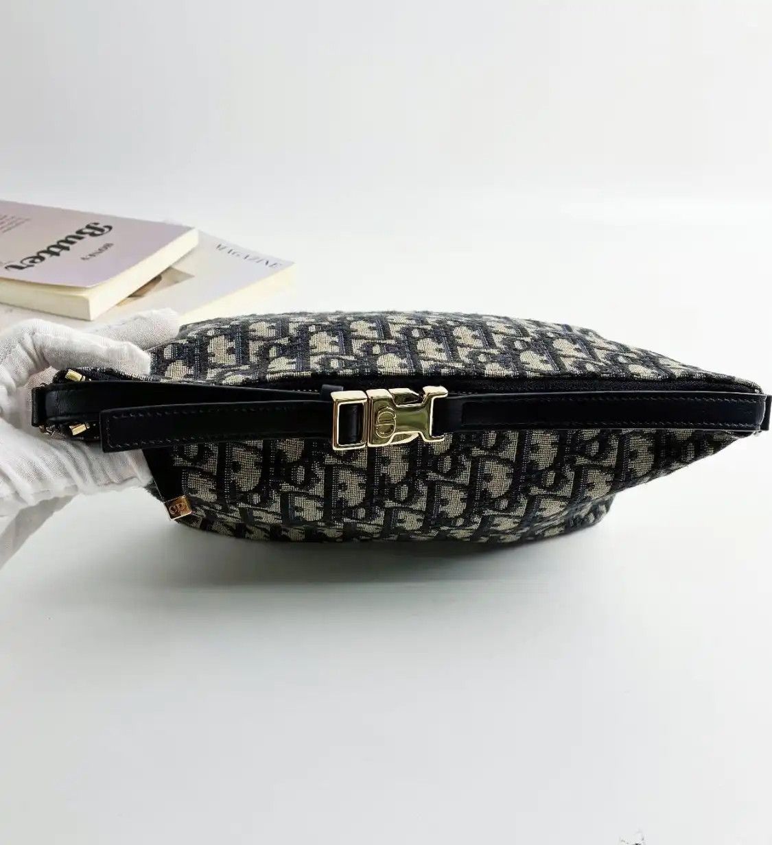 Dior DIOR Diortravel Nomad Medium beige canvas monogram jacquard Nomad bag handbag Size ONE SIZE - 8 Thumbnail