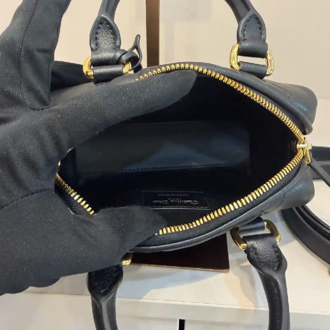Dior DIOR Groove mini black cowhide leather rattan plaid quilted Boston bag crossbody Size ONE SIZE - 9 Thumbnail