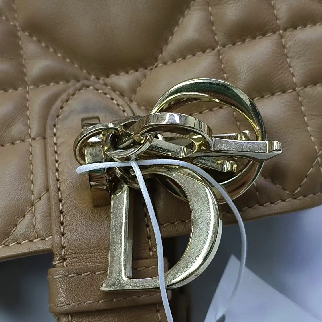 Dior DIOR Toujours Medium gold cowhide leather rattan plaid quilted handbag gold hard Size ONE SIZE - 10 Thumbnail
