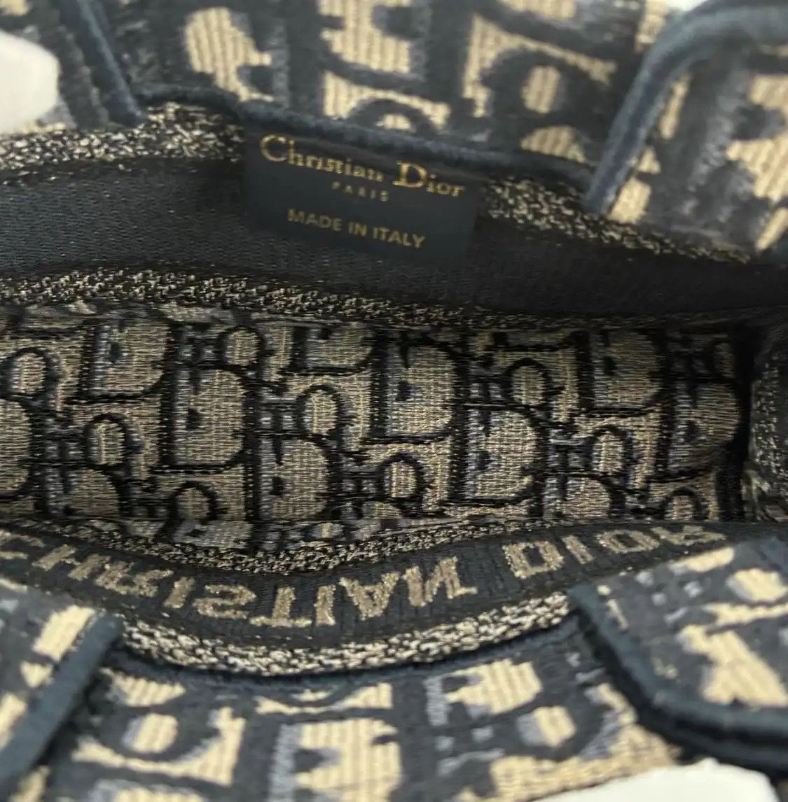 Dior DIOR Book Tote mini blue canvas monogram embroidery crossbody bag detachable str Size ONE SIZE - 6 Thumbnail