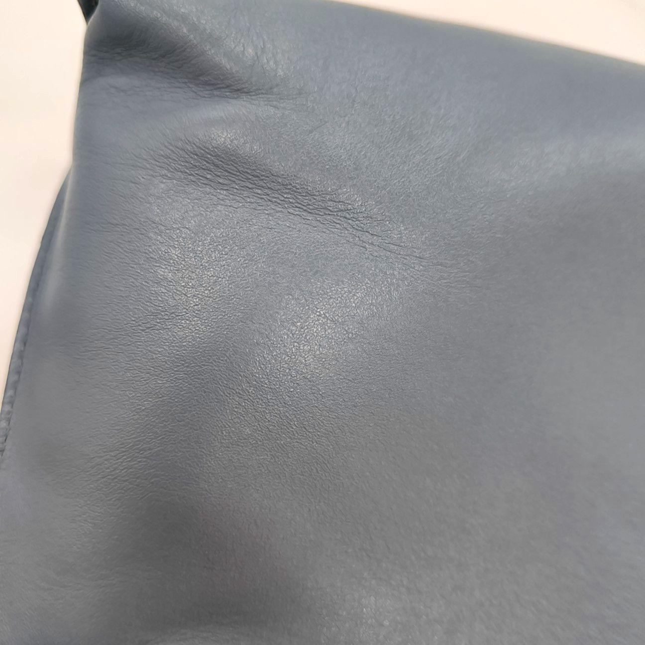 Loewe Loewe Blue Embossed Leather T Pouch Shoulder Bag Size ONE SIZE - 9 Thumbnail