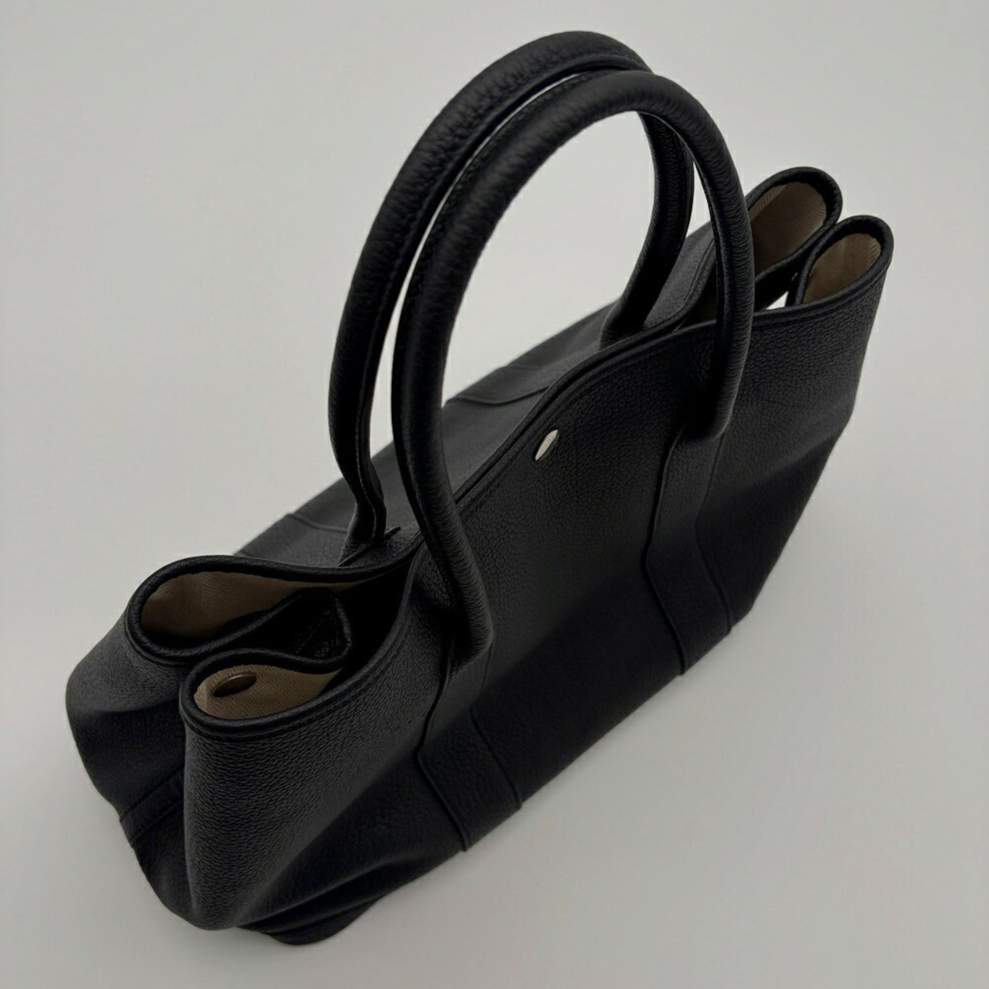 Hermes Hermes Garden PM Tote Bag, Togo Leather, Black Calfskin, □L Stamp Size ONE SIZE - 14 Thumbnail