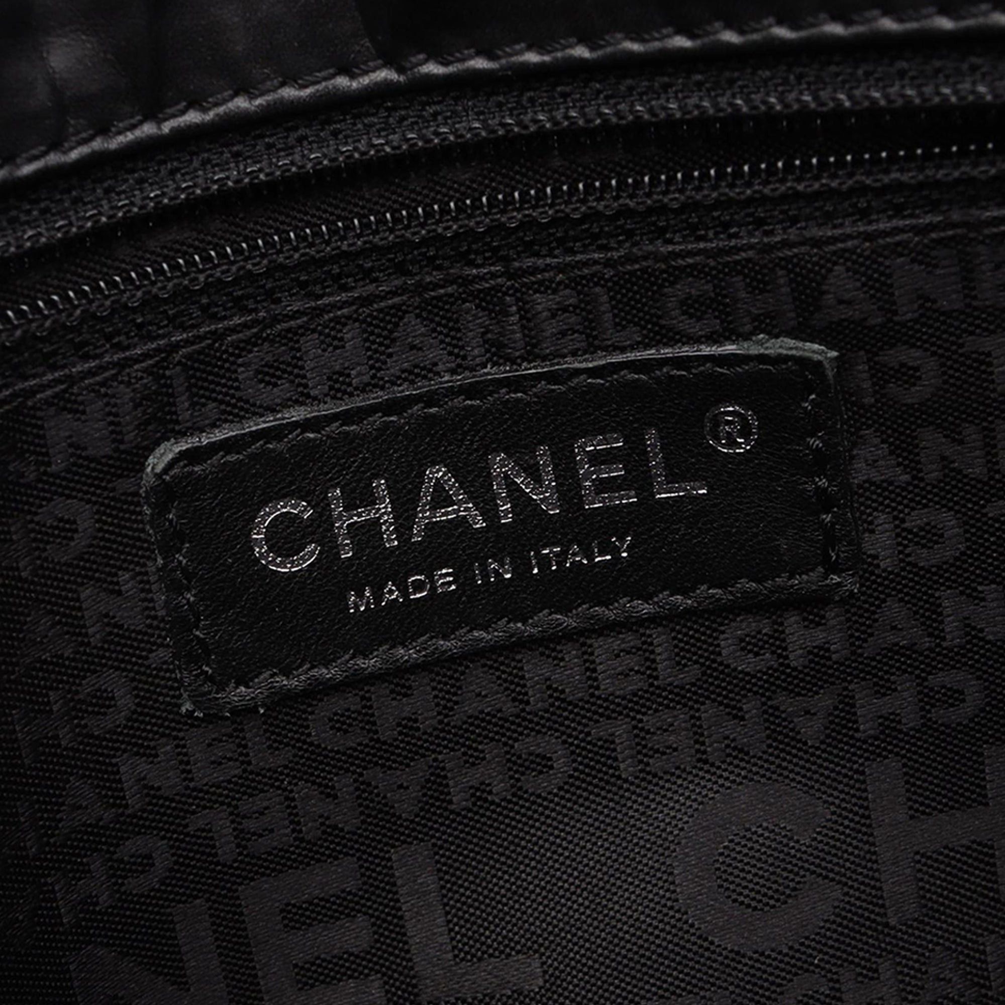 Chanel CC Aged Calfskin Logo Flap Messenger Bag Size ONE SIZE - 4 Thumbnail