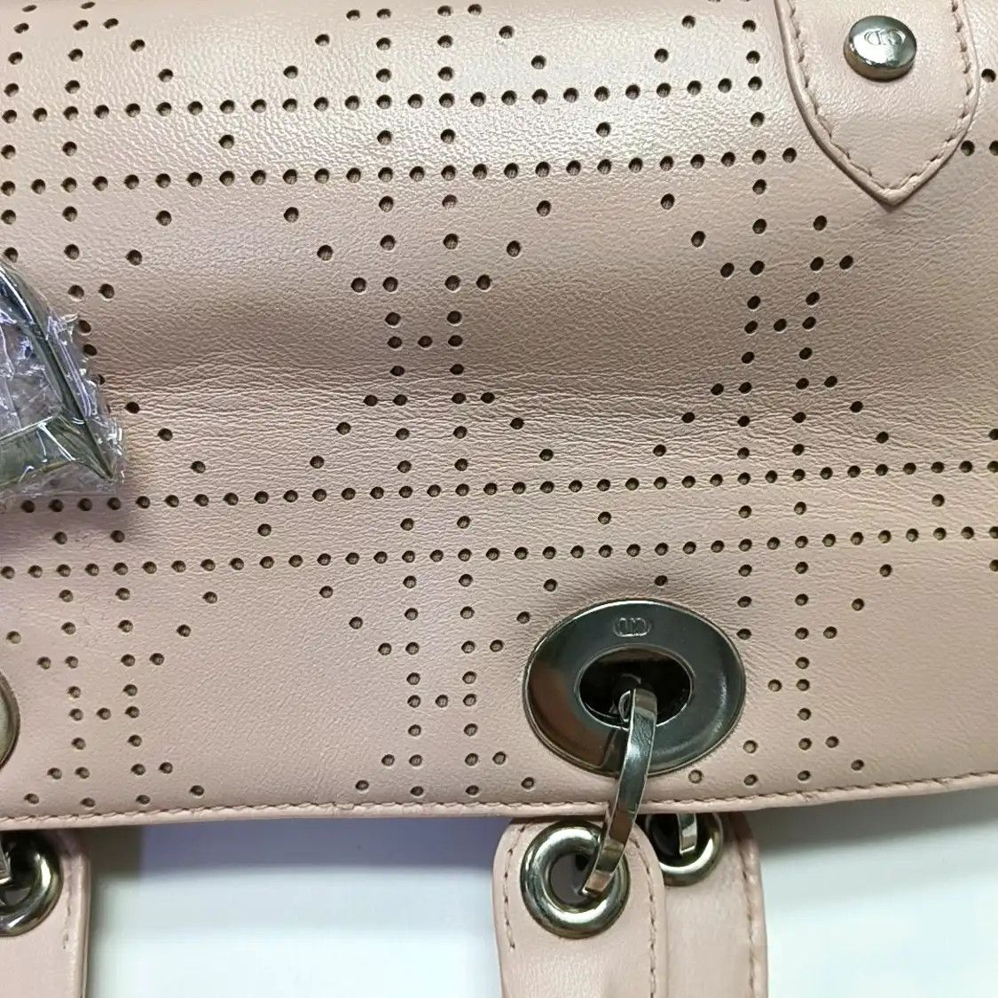 Dior DIOR Lady D-Joy Medium pink cowhide leather rattan plaid cutout Lady Dior bag sh Size ONE SIZE - 8 Thumbnail