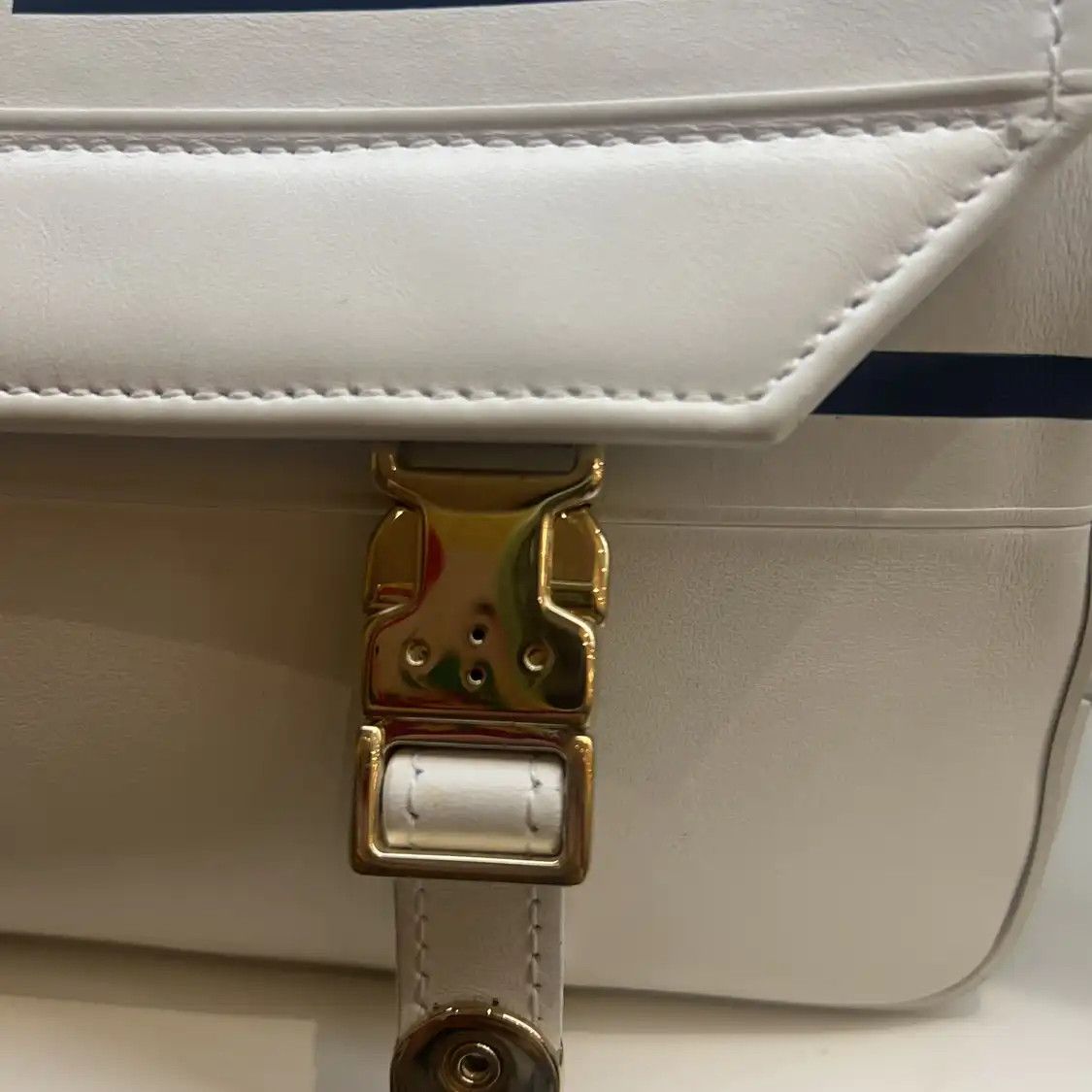 Dior DIOR Diorcamp Small white cowhide leather crossbody bag Size ONE SIZE - 9 Thumbnail