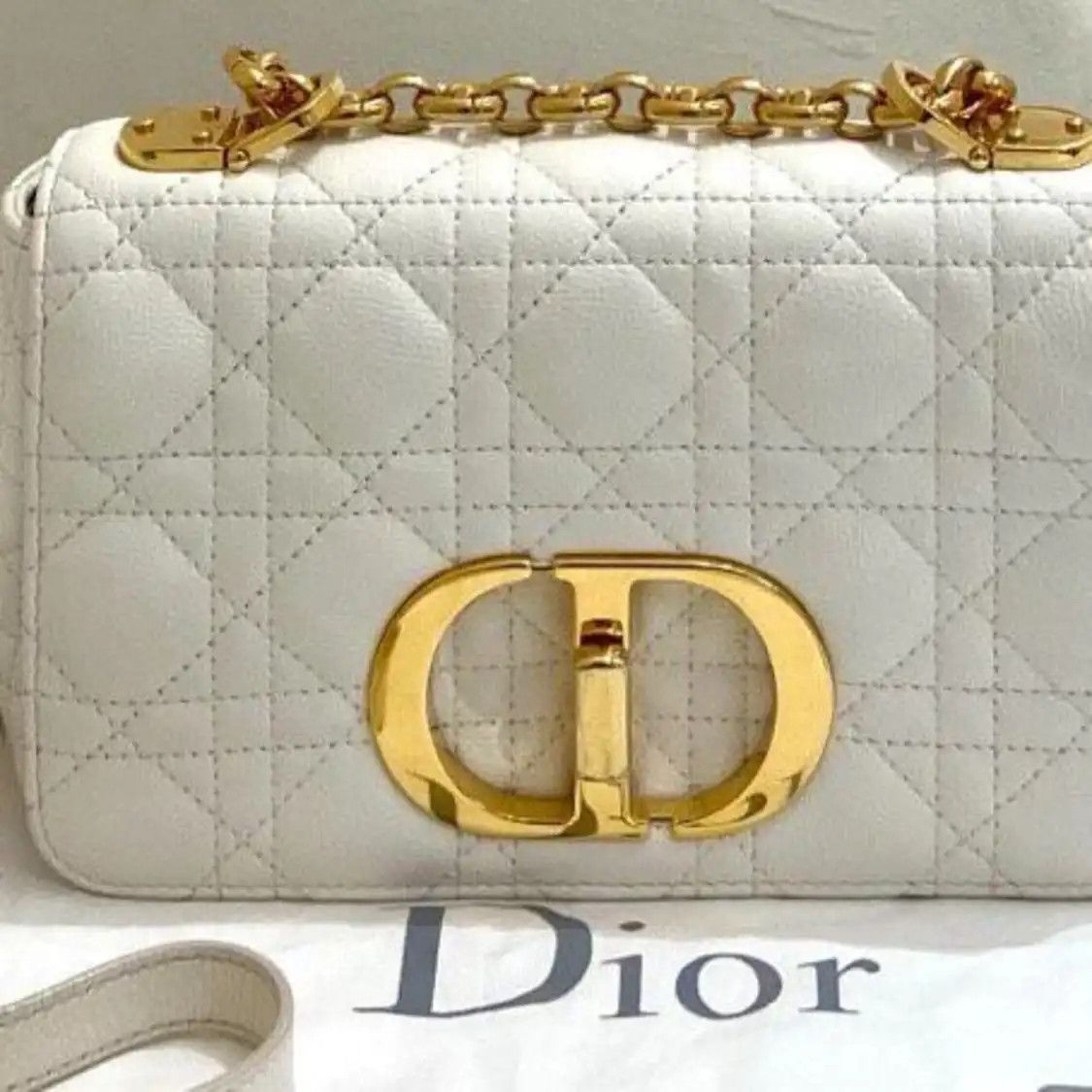 Dior DIOR Caro Small white sheepskin rattan plaid quilted crossbody bag Size ONE SIZE - 8 Thumbnail