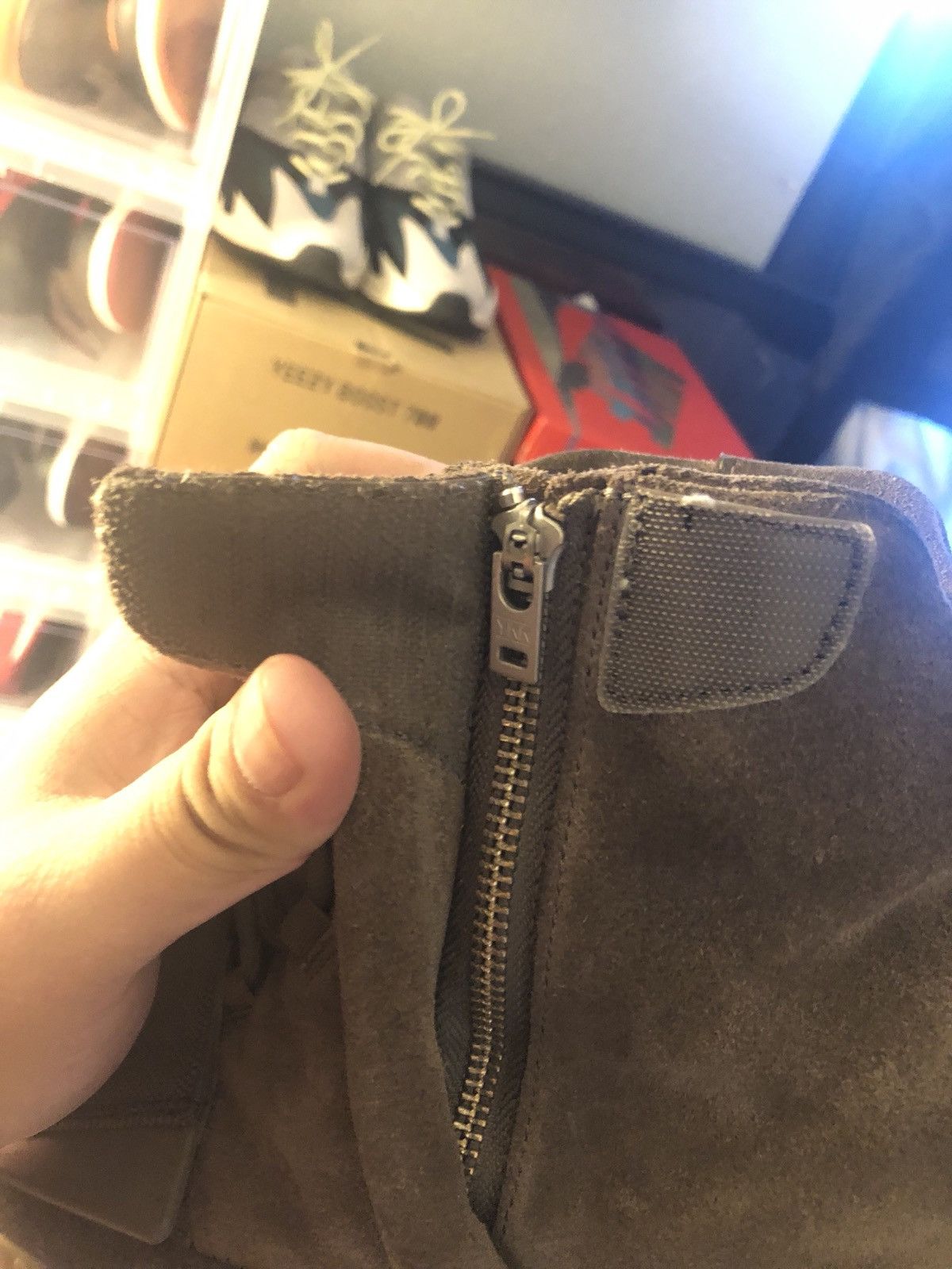 Yeezy 750 zipper sales