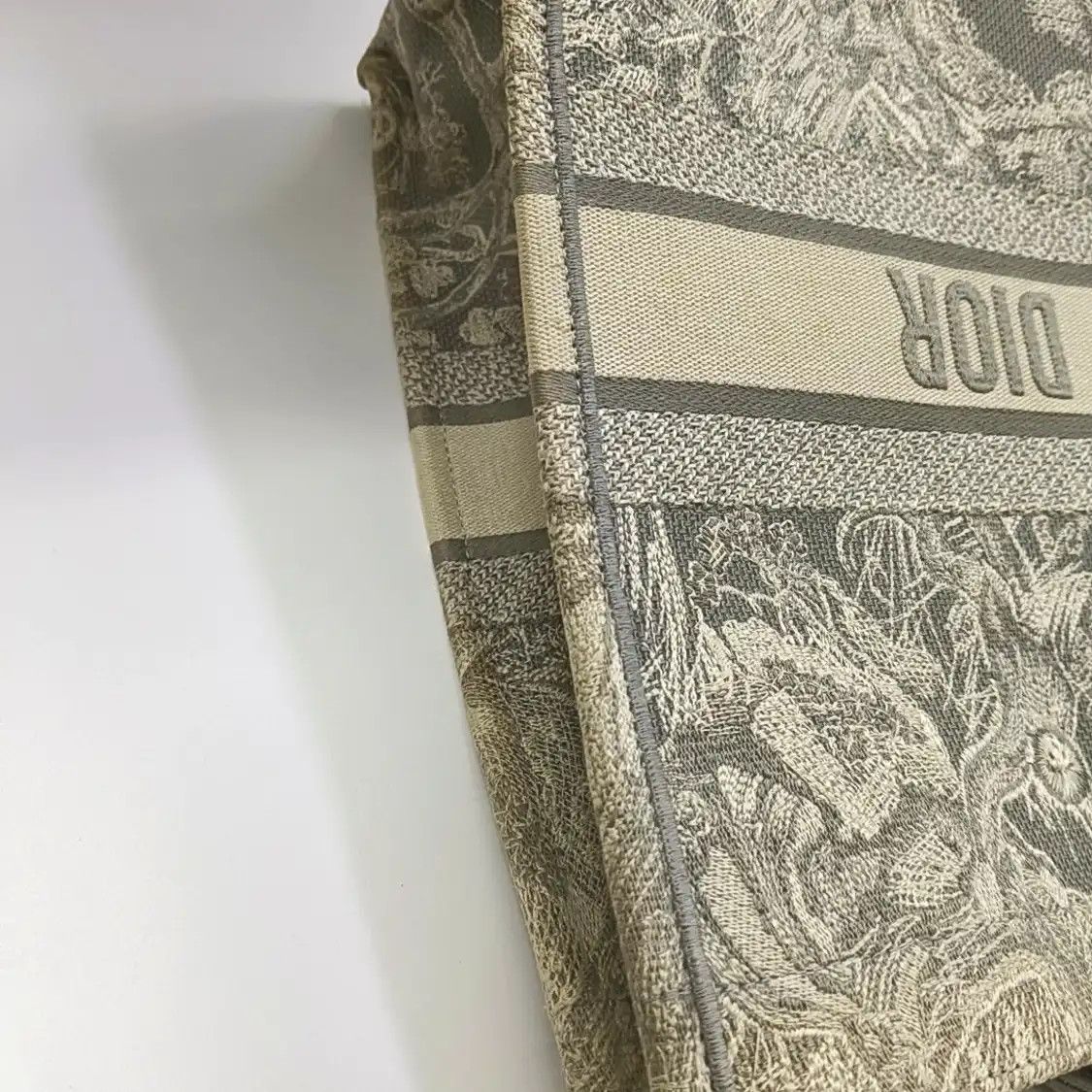 Dior DIOR Book Tote Large grey fabric jacquard handbag Size ONE SIZE - 8 Thumbnail
