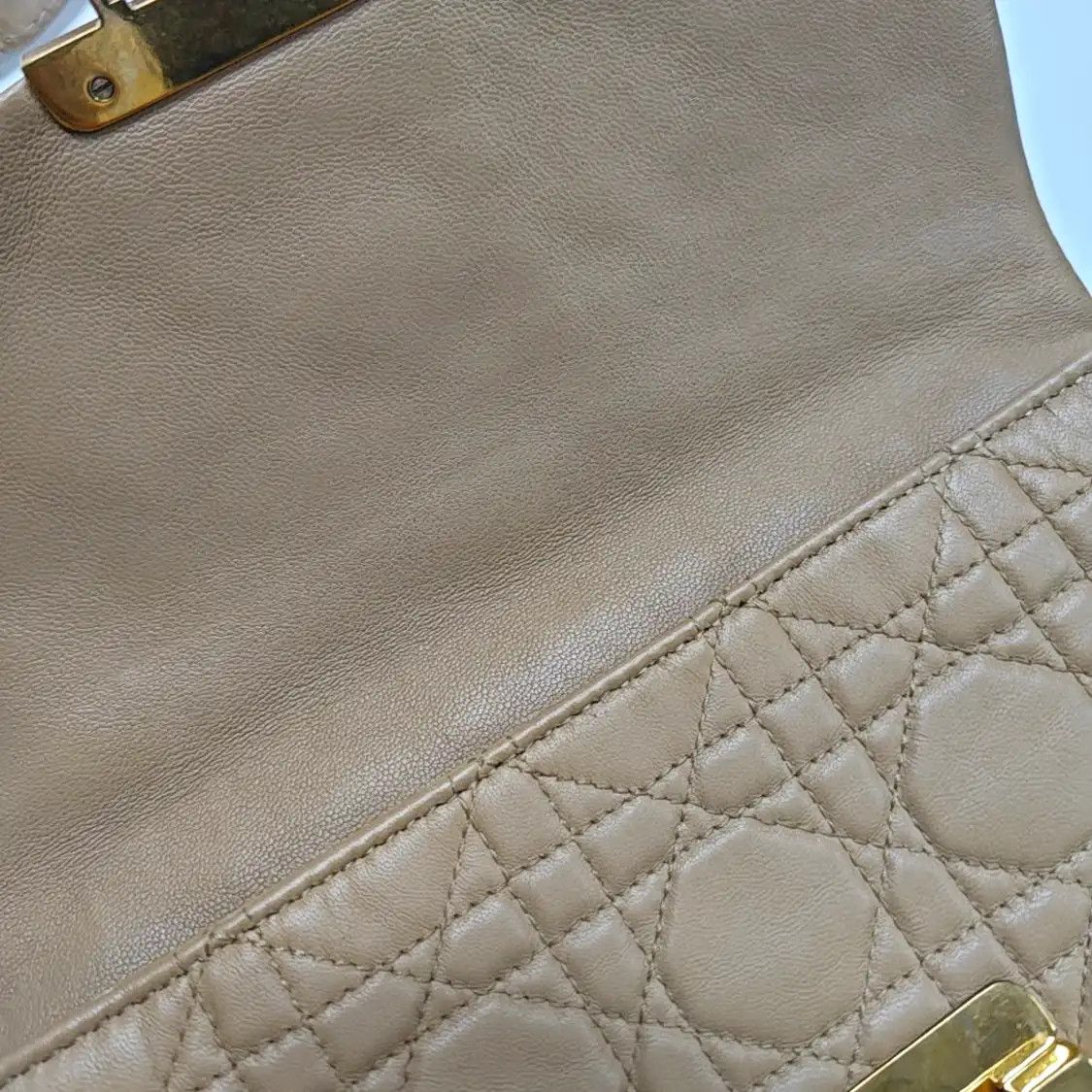 Dior DIOR Miss Dior khaki cowhide leather rattan plaid quilted shoulder bag crossbody Size ONE SIZE - 12 Thumbnail