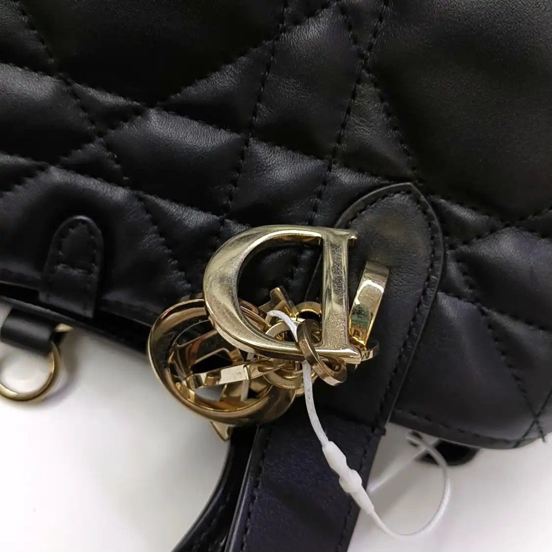 Dior DIOR Toujours Medium black cowhide leather rattan plaid quilted handbag shoulder Size ONE SIZE - 9 Thumbnail