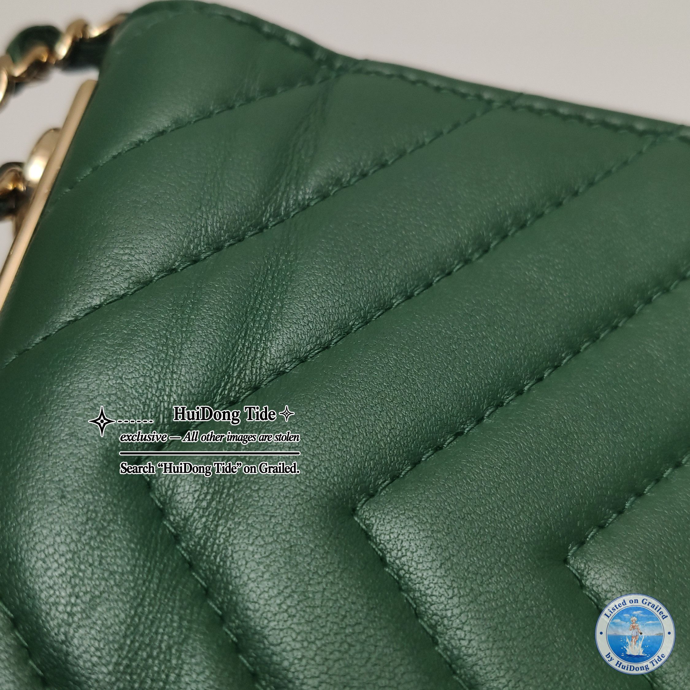 Chanel Chanel Trendy CC Chevron Leather Handle Bag Size ONE SIZE - 12 Thumbnail