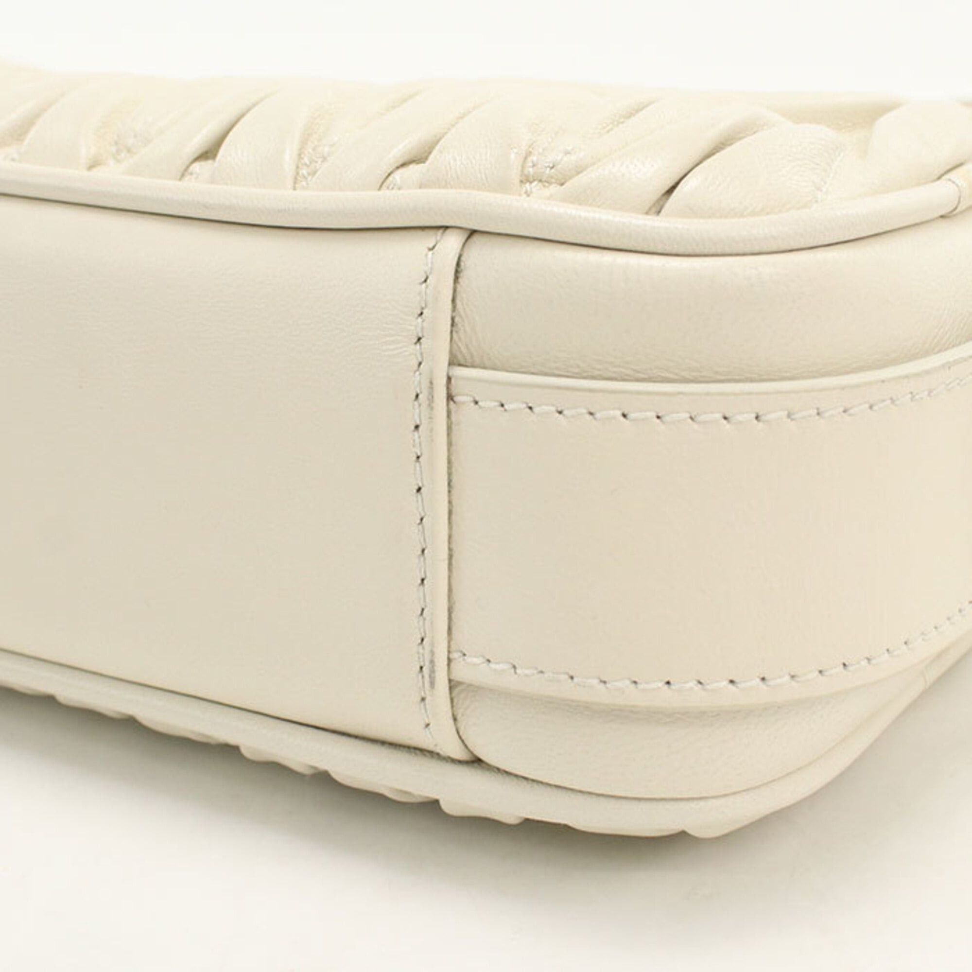 Miu Miu Miu Miu MIUMIU (OUTLET) Miu Outlet Shoulder Bag, Matelassé, Women's, Ivory Size ONE SIZE - 6 Thumbnail