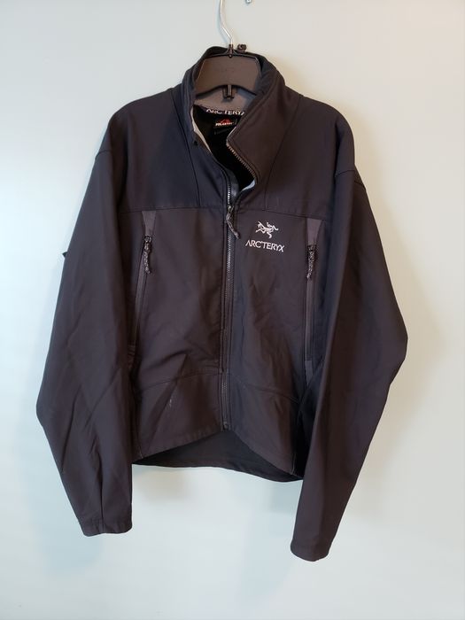 Arc'Teryx Arc'teryx classic gamma SV soft shell L | Grailed