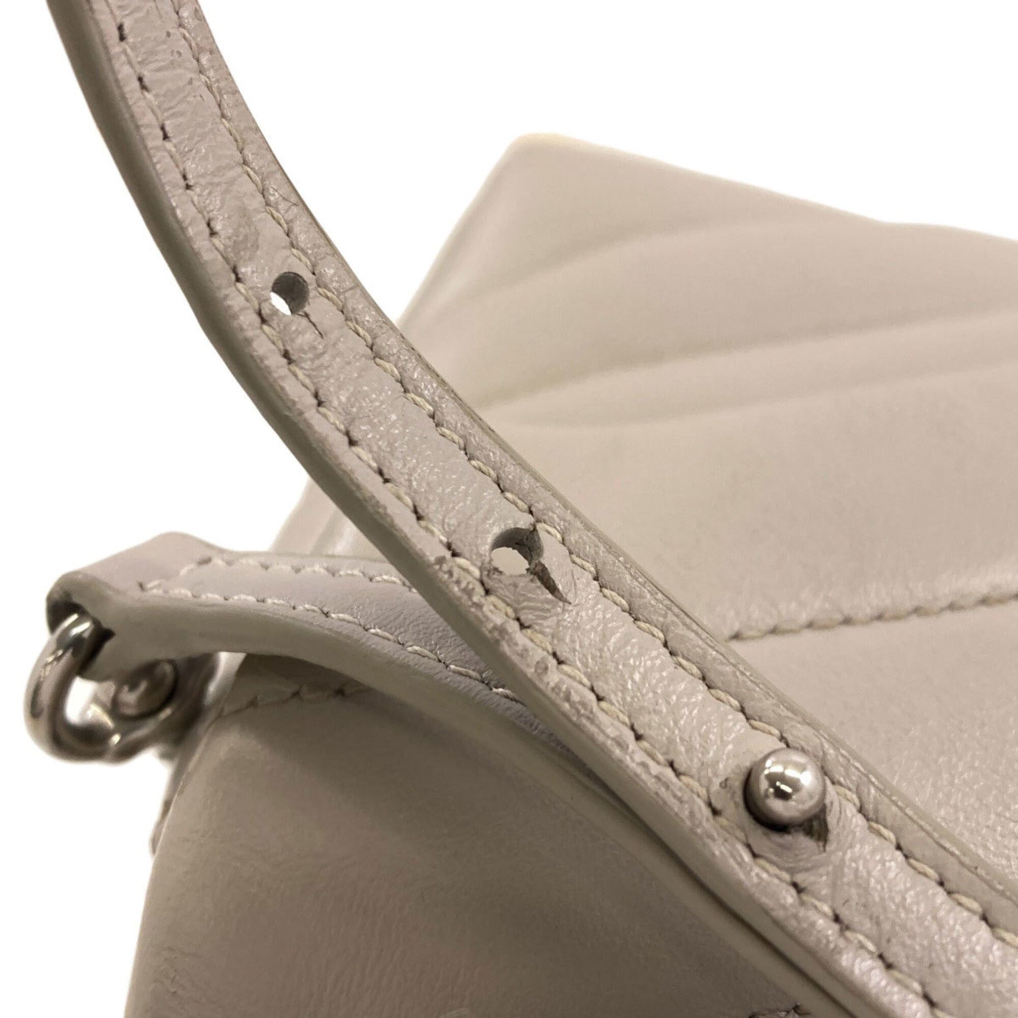 Yves Saint Laurent Yves Saint Laurent Loulou Toy Bag Shoulder Calfskin Women's YVES SAINT LAURENT Size ONE SIZE - 10 Thumbnail