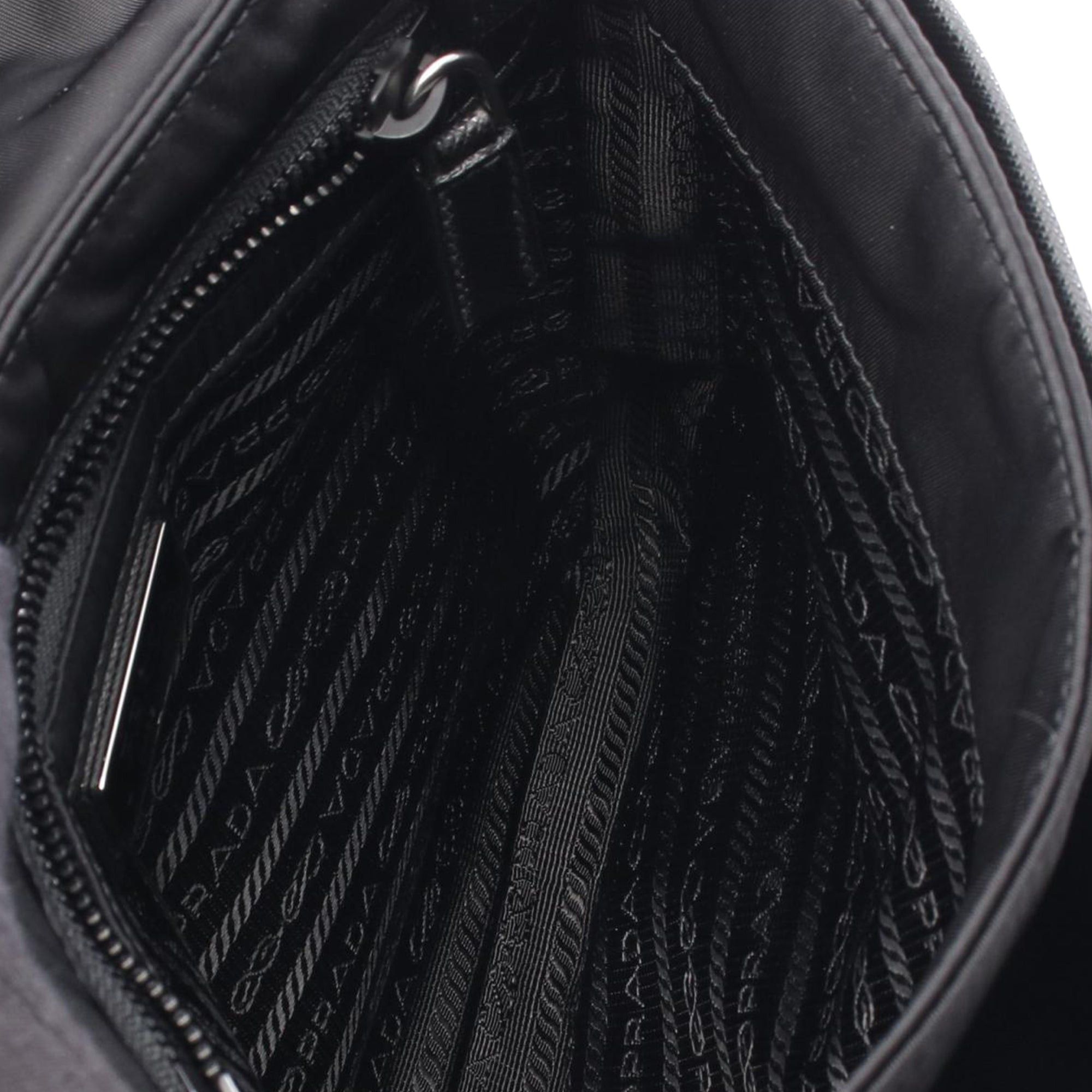 Prada Saffiano Trimmed Tessuto Messenger Bag Size ONE SIZE - 3 Thumbnail