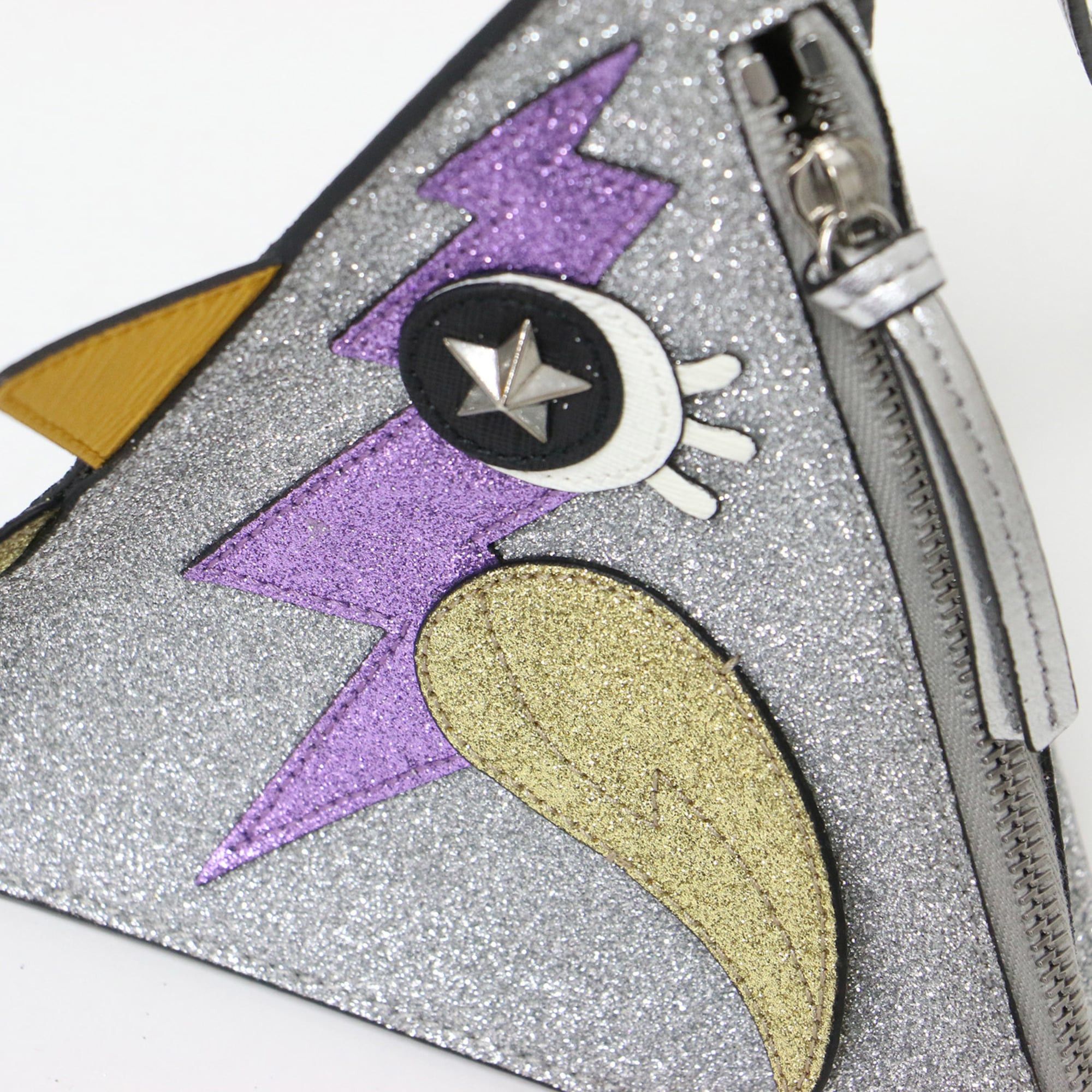 Gucci GUCCI bag, silver triangle chicken motif handbag/clutch, glitter metallic, animal doodles, made in Italy, women's. Size ONE SIZE - 6 Thumbnail