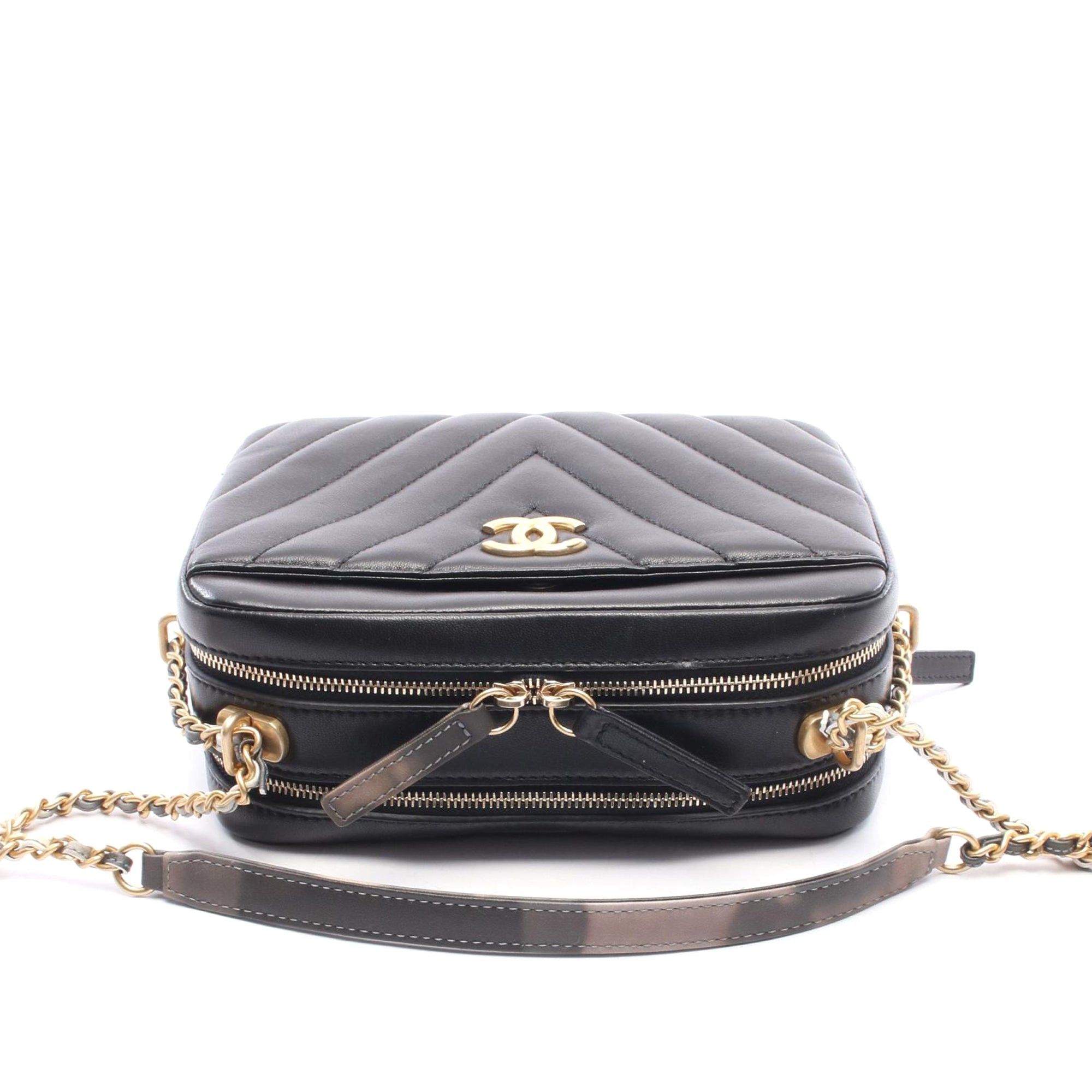 Chanel CC Chevron Lambskin Camera Bag Size ONE SIZE - 10 Thumbnail