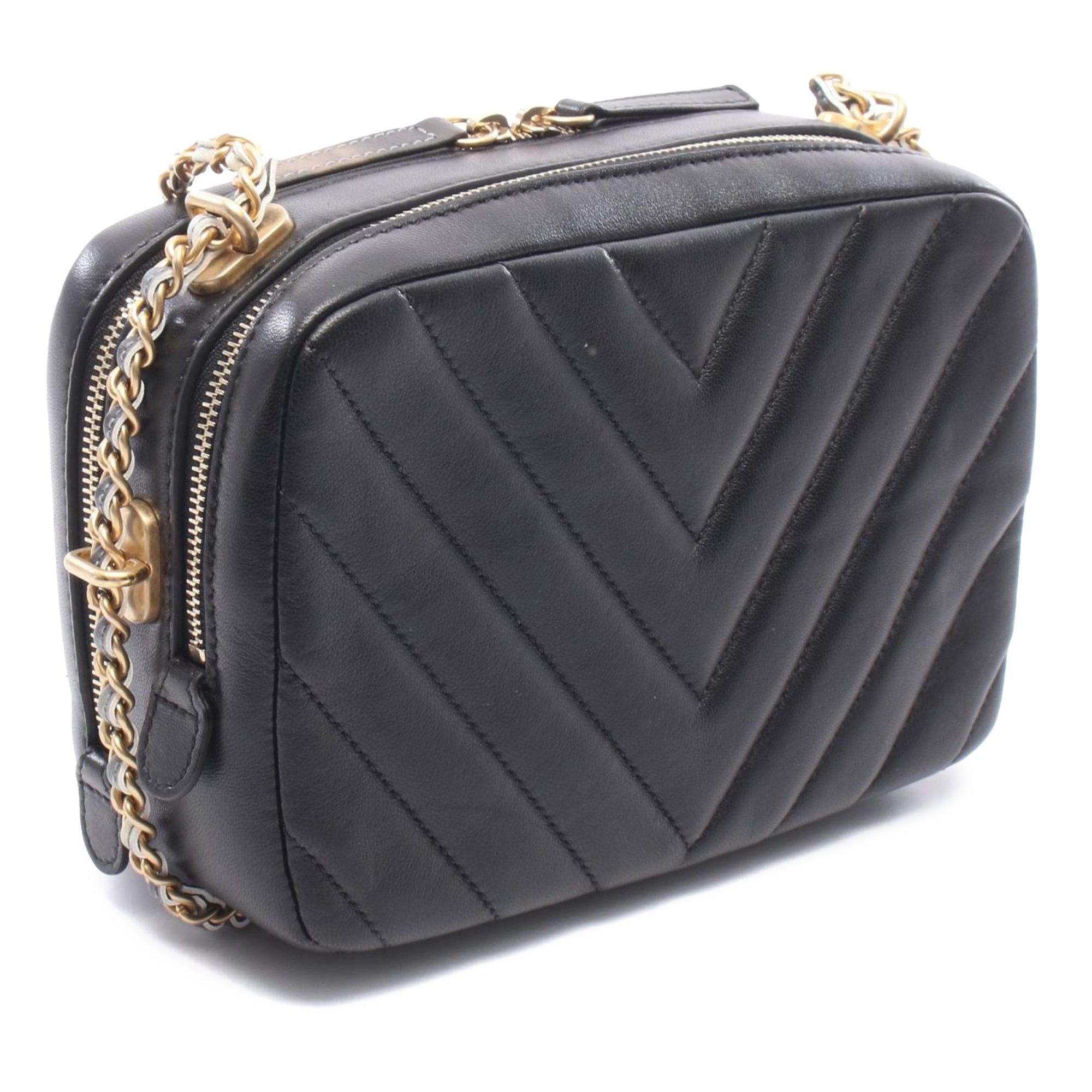Chanel CC Chevron Lambskin Camera Bag Size ONE SIZE - 2 Thumbnail