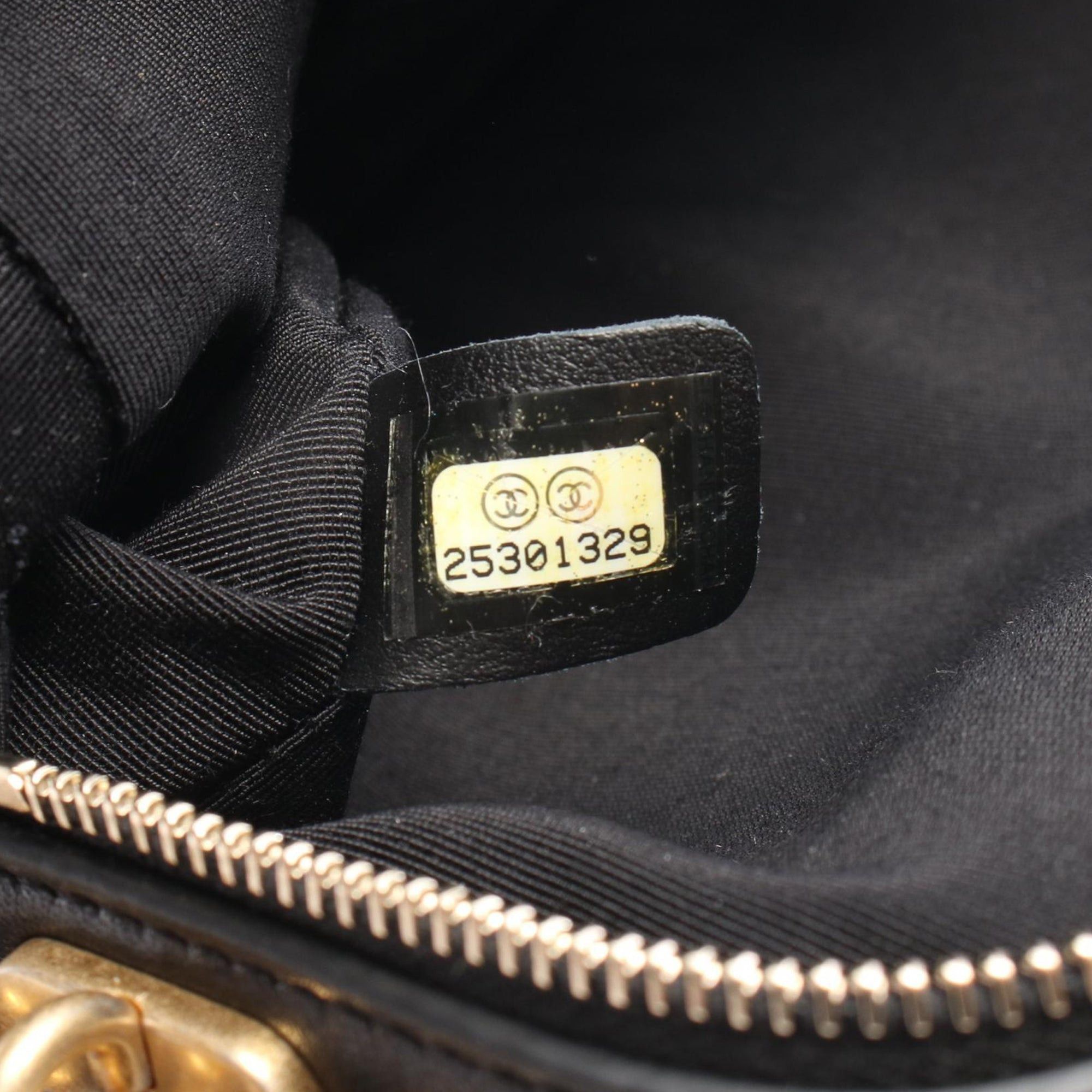 Chanel CC Chevron Lambskin Camera Bag Size ONE SIZE - 5 Thumbnail