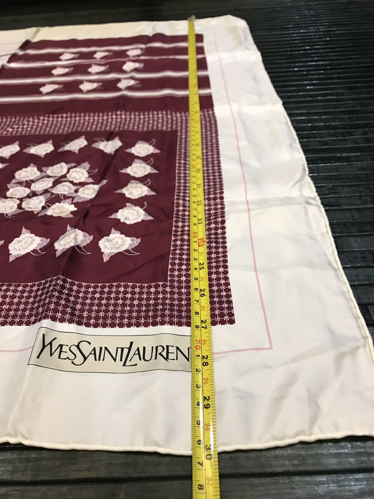 Saint Laurent Paris × Yves Saint Laurent VINTAGE YVES SAINT LAURENT SILK SCARF FLORAL PATTERN Size 30 - 8 Thumbnail