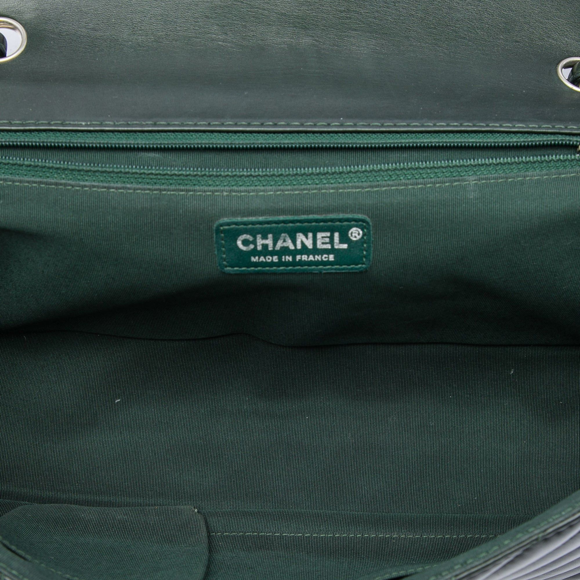 Chanel CC Chevron Lambskin Single Flap Size ONE SIZE - 4 Thumbnail