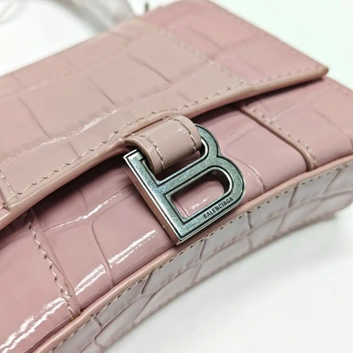 Balenciaga BALENCIAGA Hourglass mini light pinkcowhide leather crocodile shoulder bag handb Size ONE SIZE - 8 Thumbnail