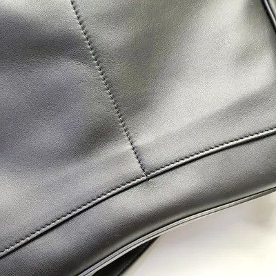 Balenciaga BALENCIAGA Rodeo black cowhide leather shoulder bag crossbody bag handbag distre Size ONE SIZE - 14 Thumbnail