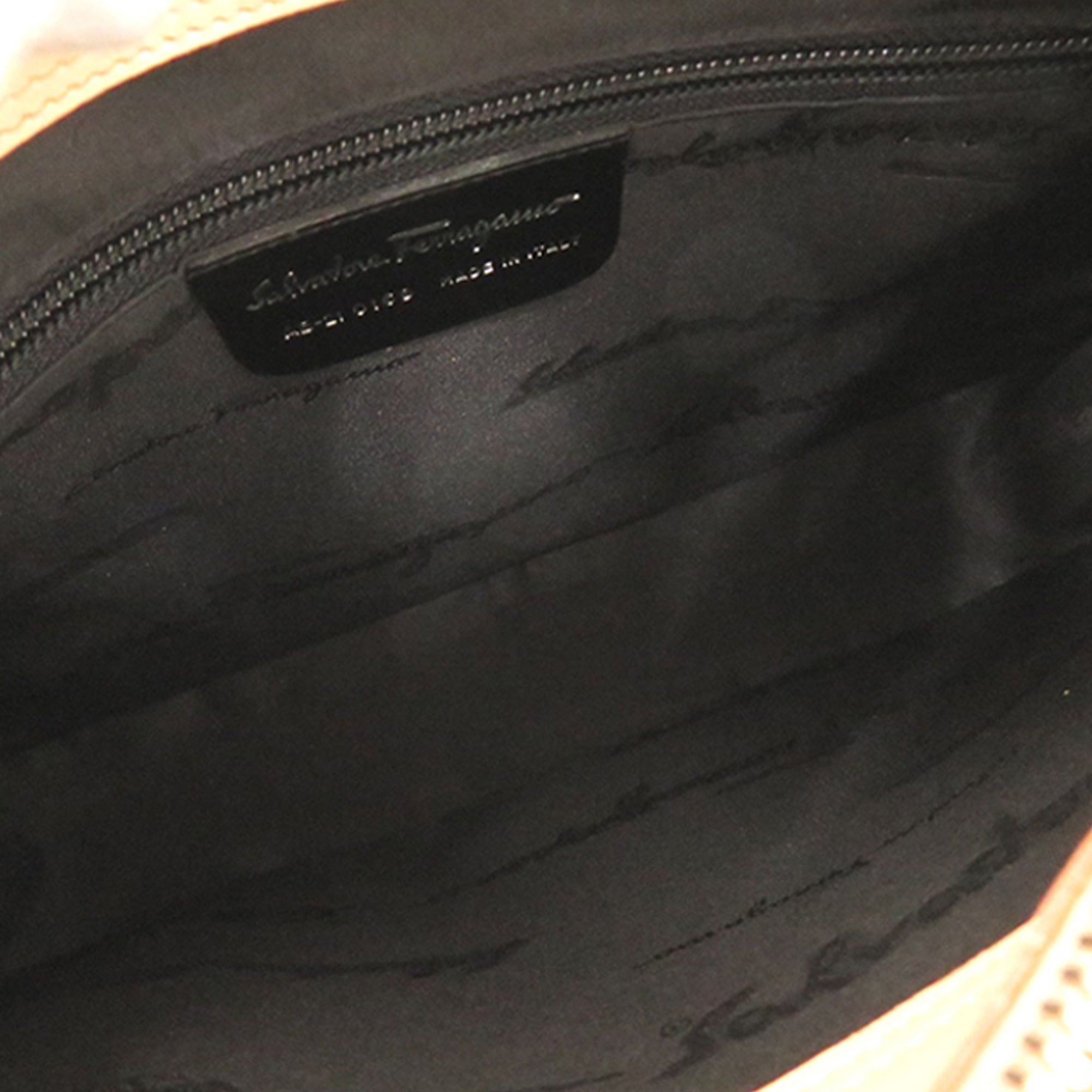 Salvatore Ferragamo Gancini Shoulder Bag Size ONE SIZE - 5 Thumbnail