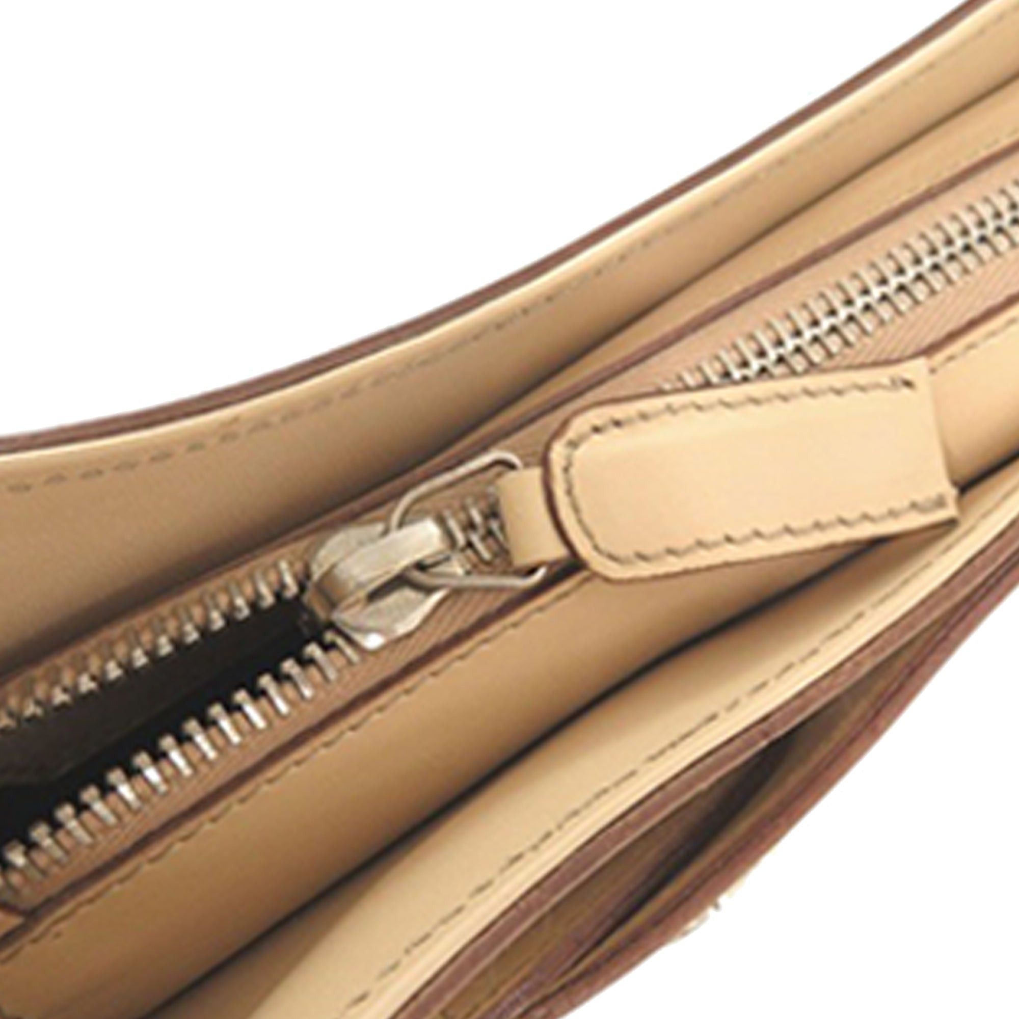 Salvatore Ferragamo Gancini Shoulder Bag Size ONE SIZE - 10 Thumbnail