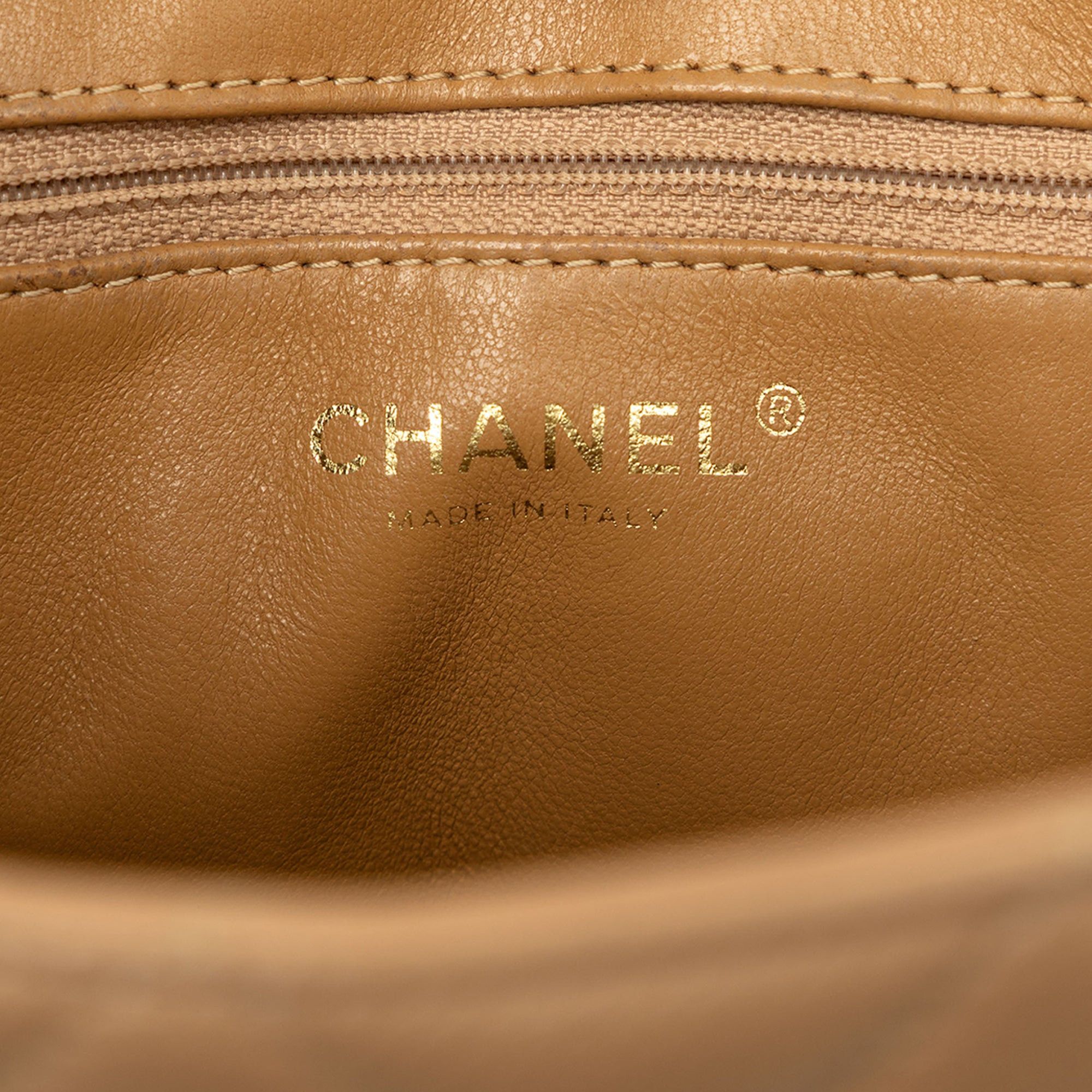 Chanel Caviar Medallion Tote Size ONE SIZE - 5 Thumbnail